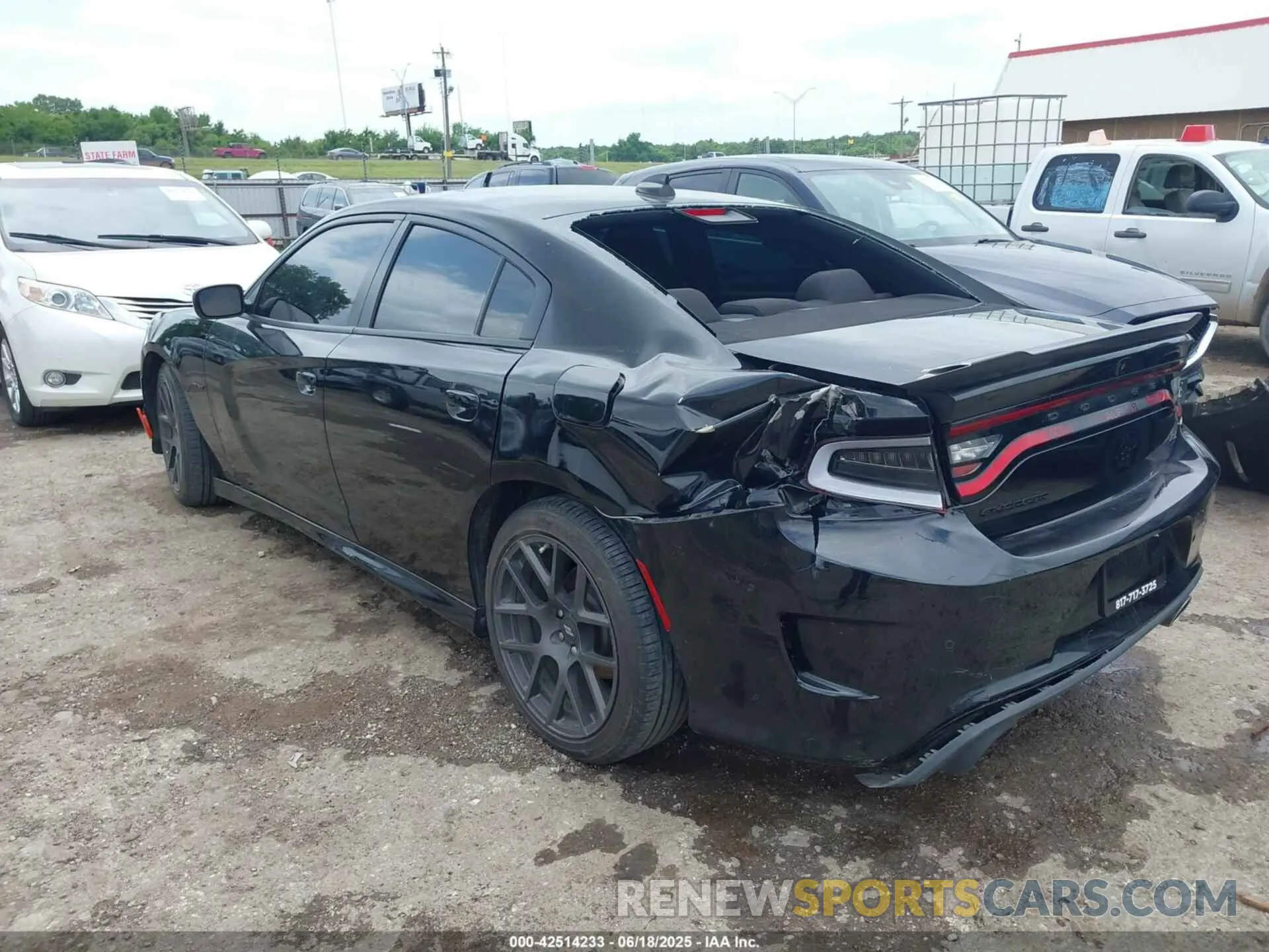 3 Photograph of a damaged car 2C3CDXCT5MH612863 DODGE CHARGER 2021