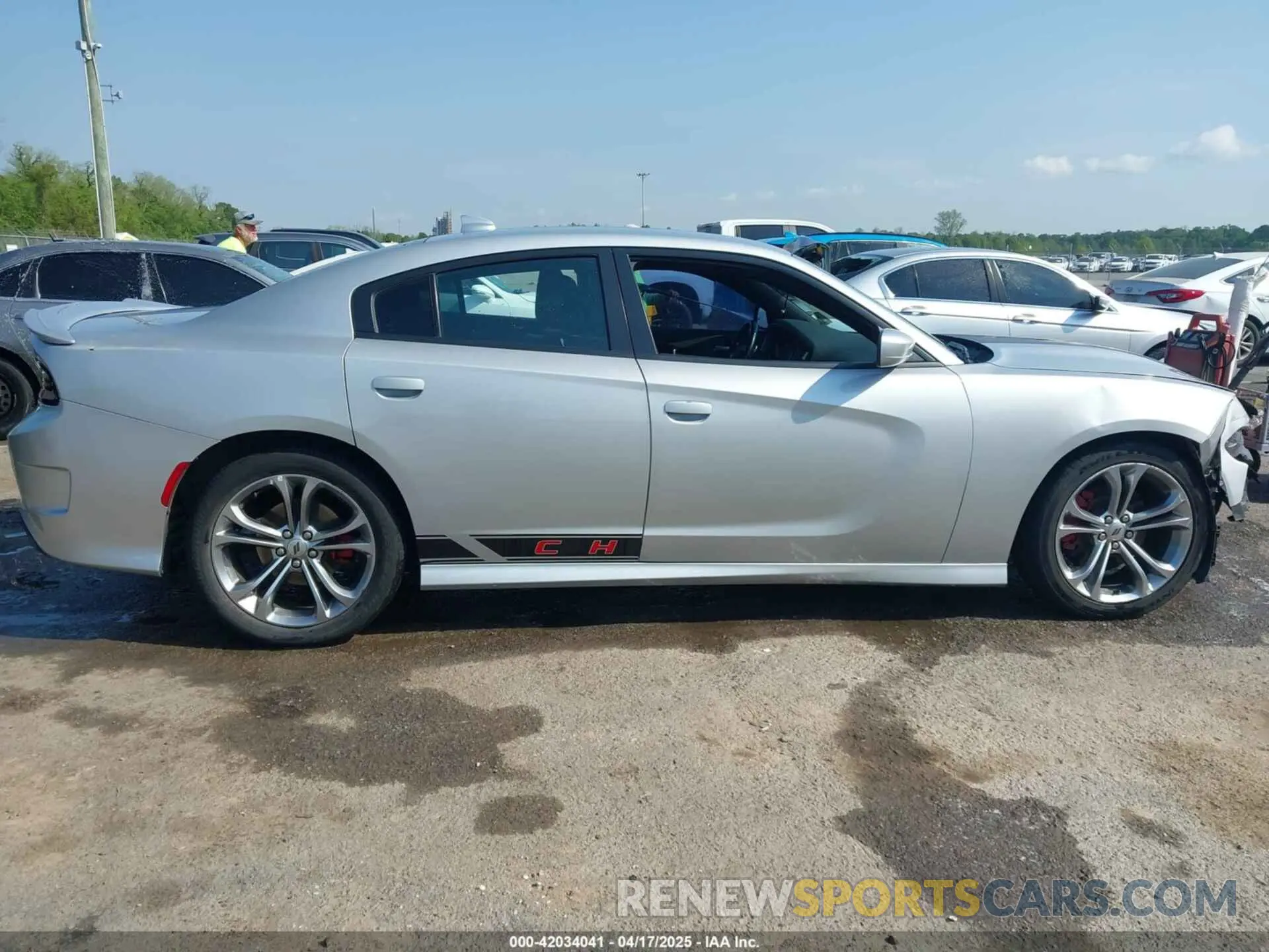 13 Photograph of a damaged car 2C3CDXCT7MH552987 DODGE CHARGER 2021