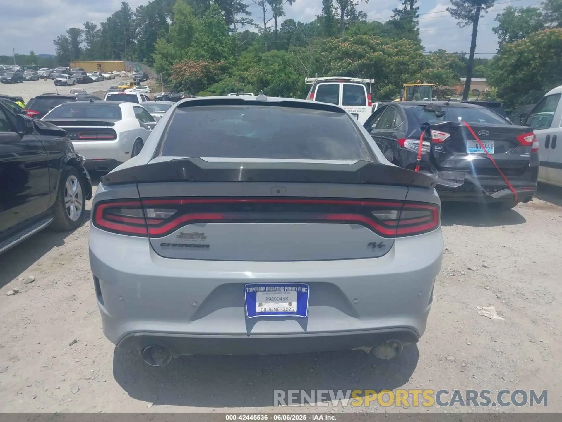 15 Photograph of a damaged car 2C3CDXCT8MH628684 DODGE CHARGER 2021