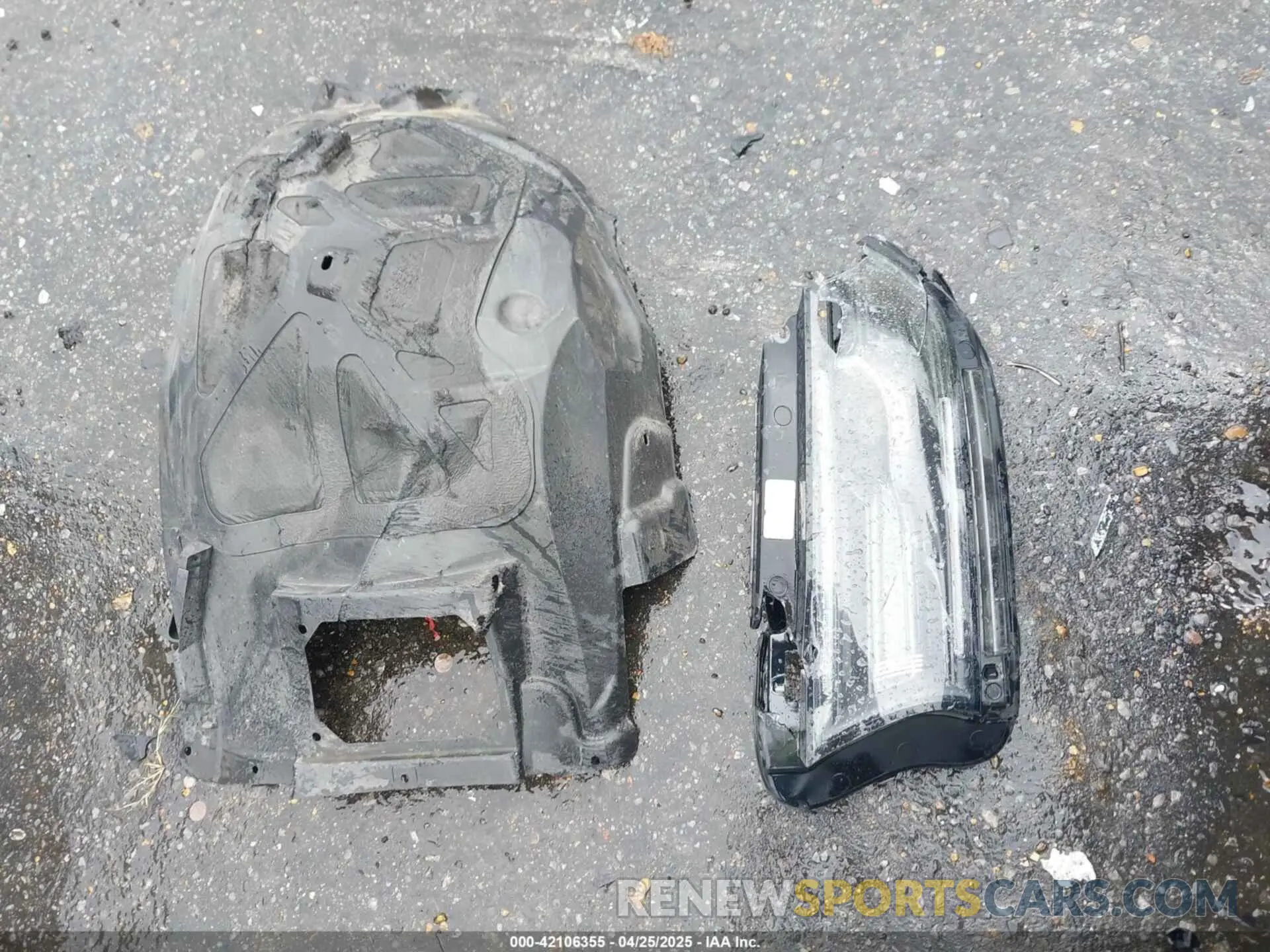 12 Photograph of a damaged car 2C3CDXCTXMH583957 DODGE CHARGER 2021