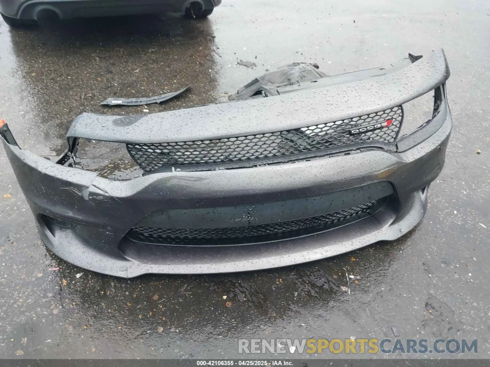 19 Photograph of a damaged car 2C3CDXCTXMH583957 DODGE CHARGER 2021