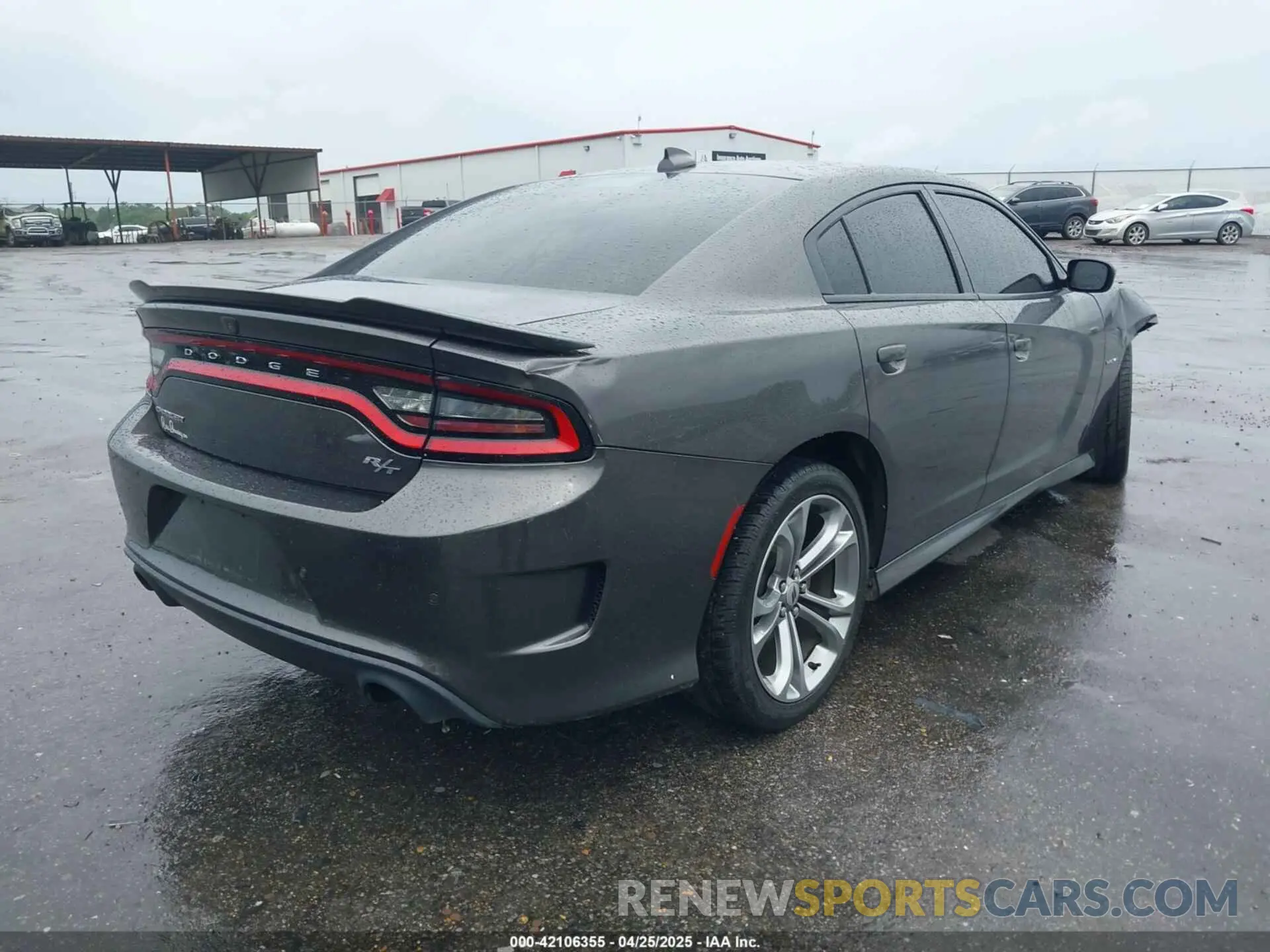 4 Photograph of a damaged car 2C3CDXCTXMH583957 DODGE CHARGER 2021