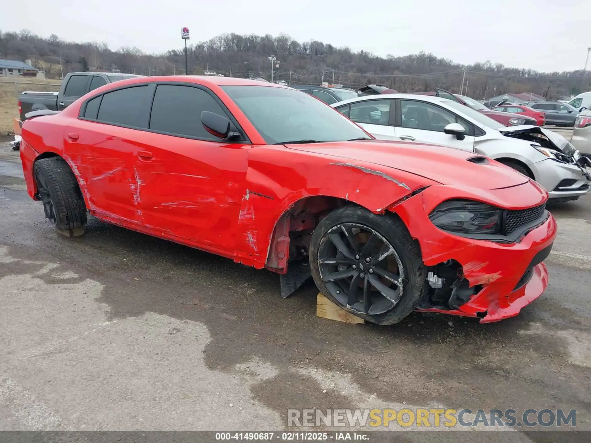 1 Photograph of a damaged car 2C3CDXCTXMH639931 DODGE CHARGER 2021