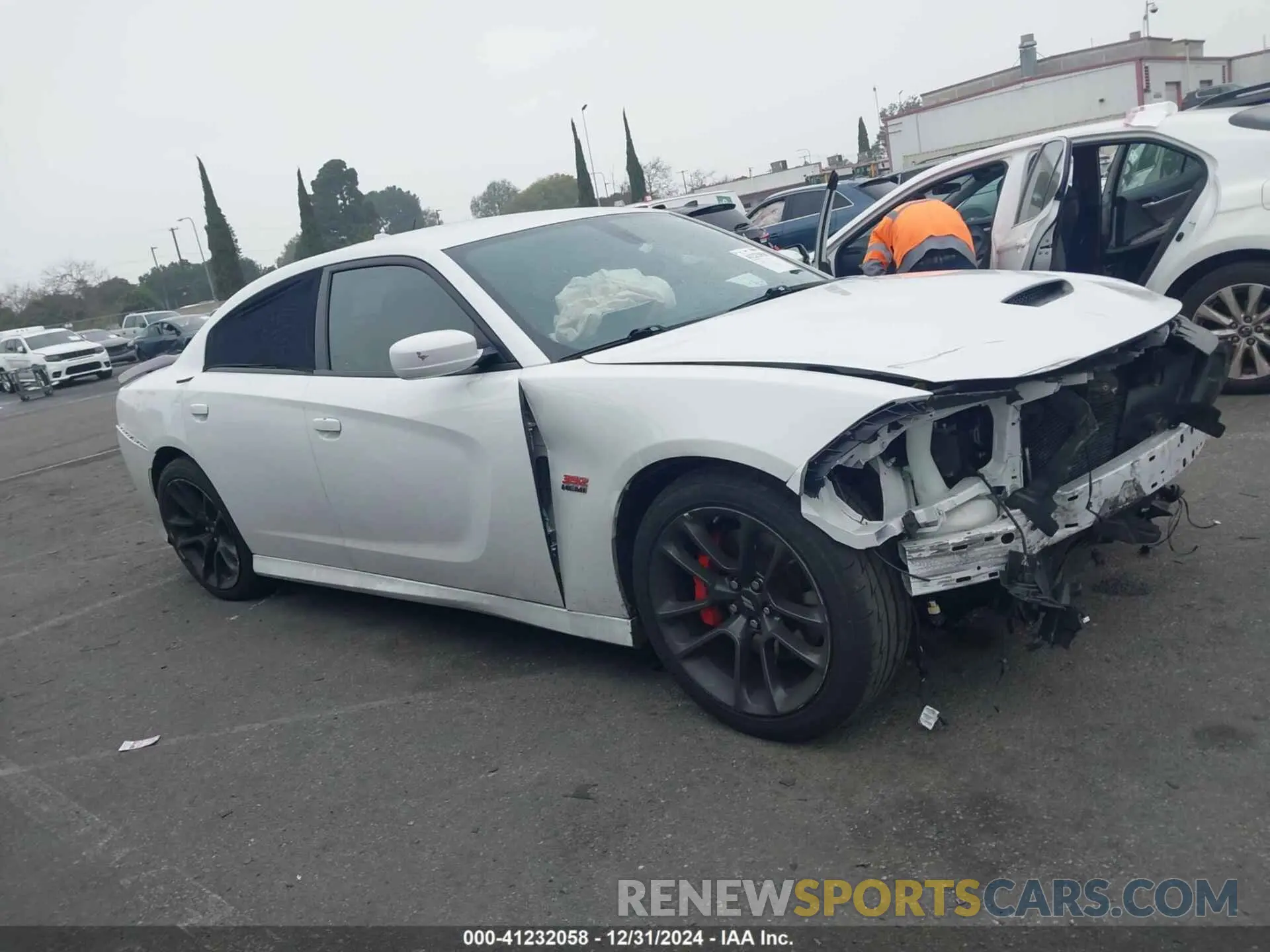13 Photograph of a damaged car 2C3CDXGJ0MH581031 DODGE CHARGER 2021