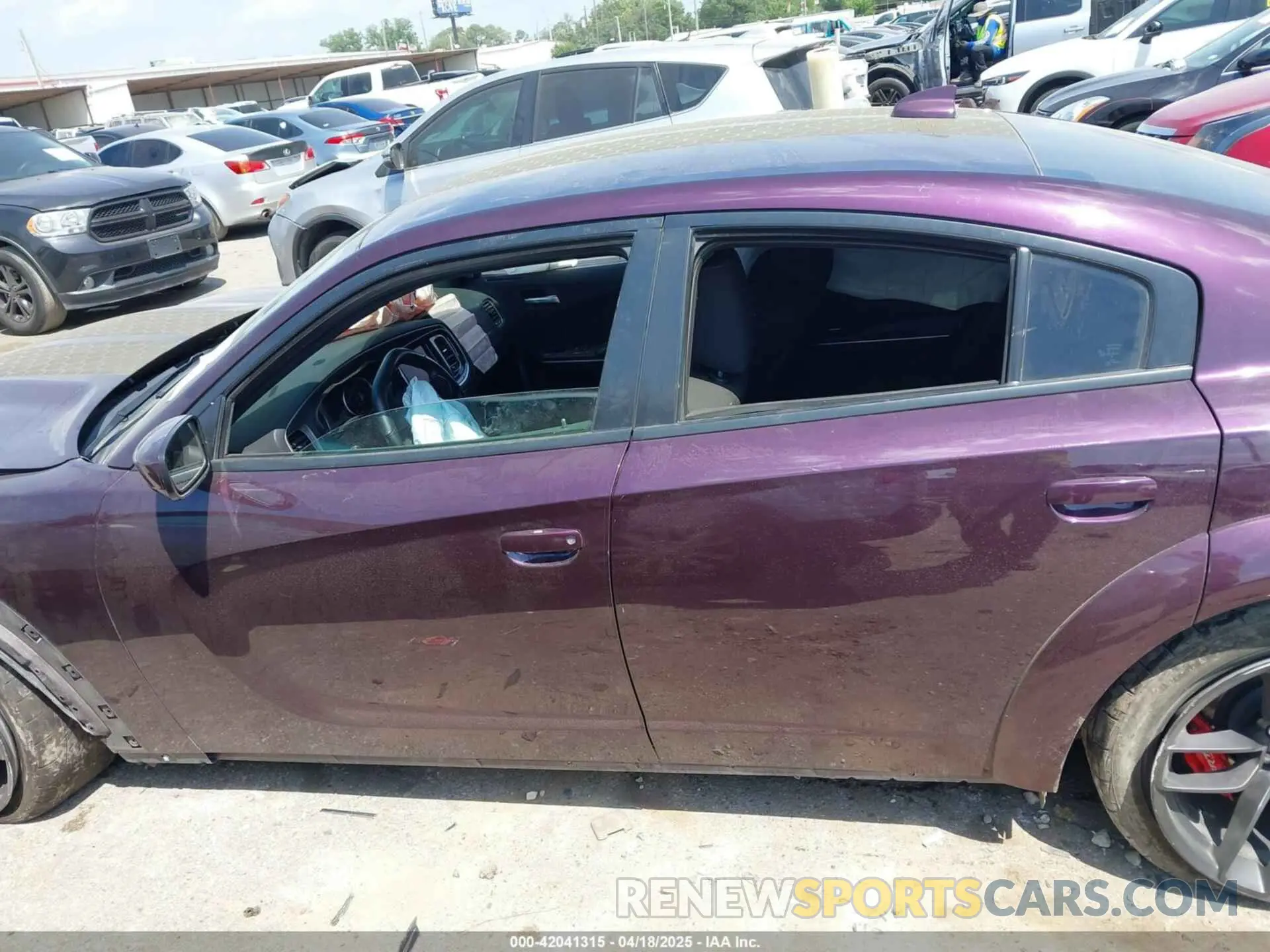 13 Photograph of a damaged car 2C3CDXGJ1MH537796 DODGE CHARGER 2021