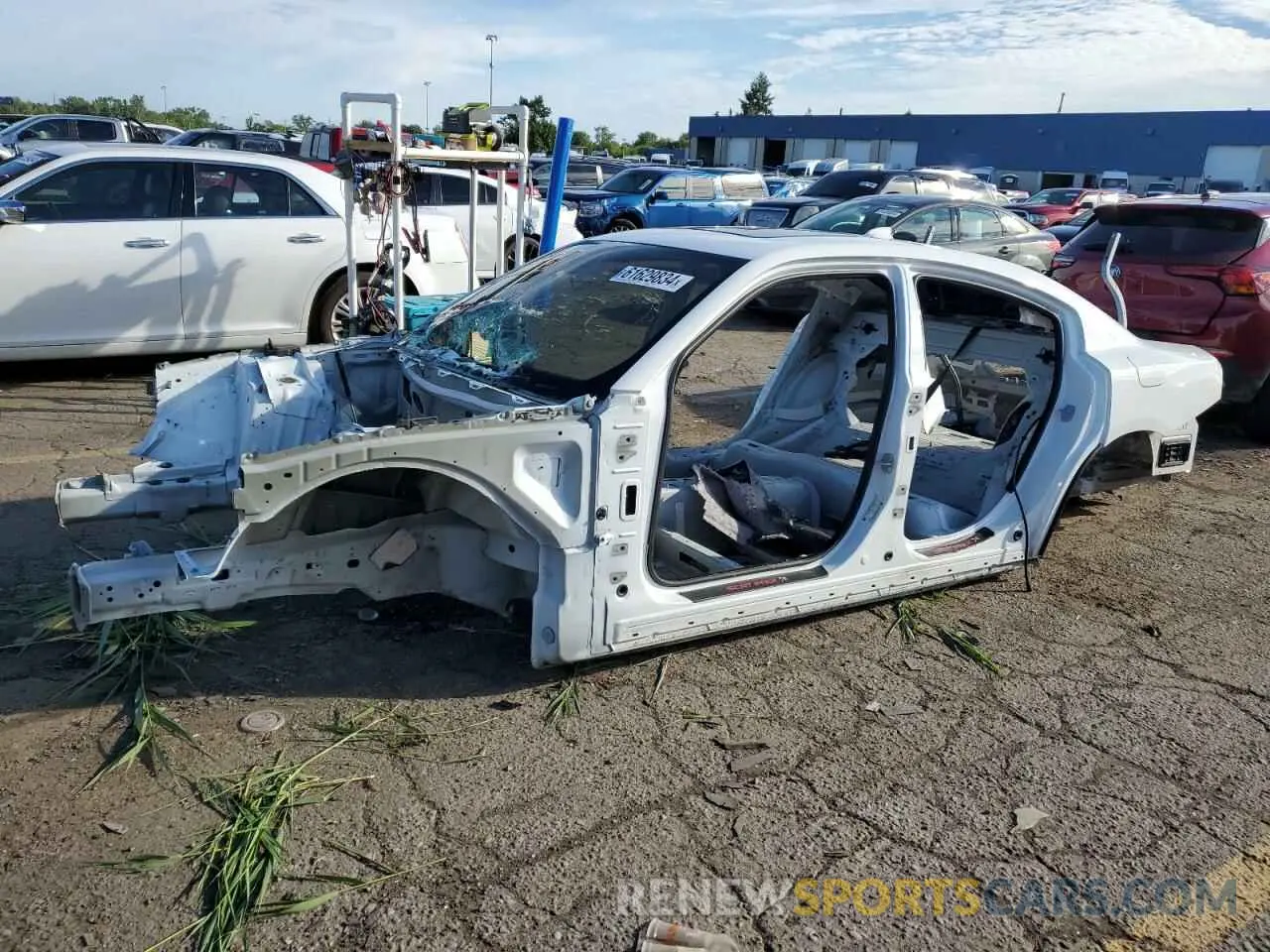 1 Photograph of a damaged car 2C3CDXGJ3MH569360 DODGE CHARGER 2021