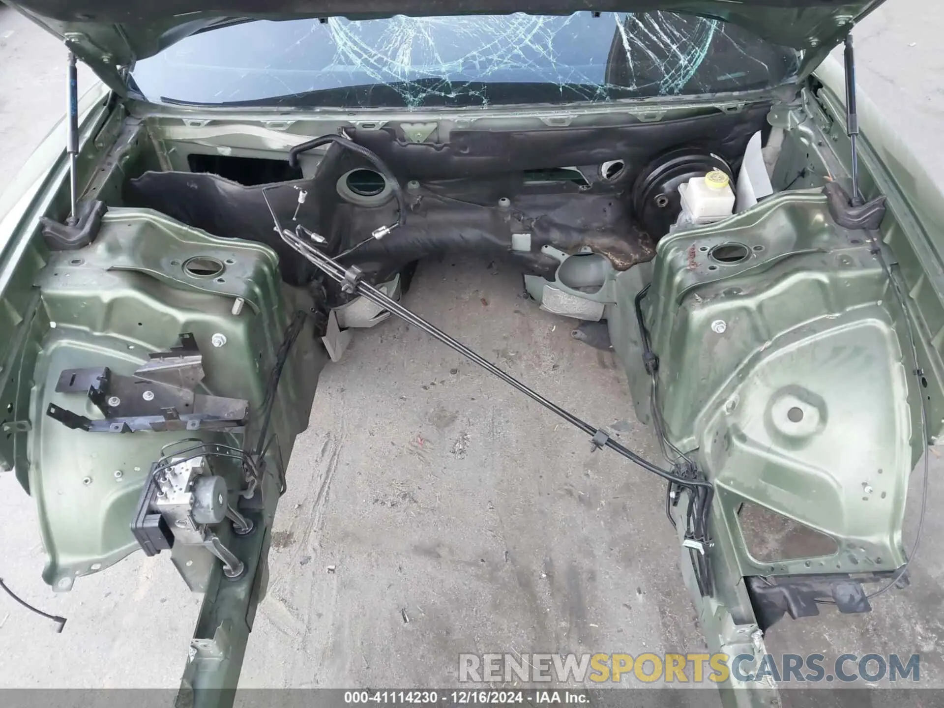 10 Photograph of a damaged car 2C3CDXGJ4MH559324 DODGE CHARGER 2021