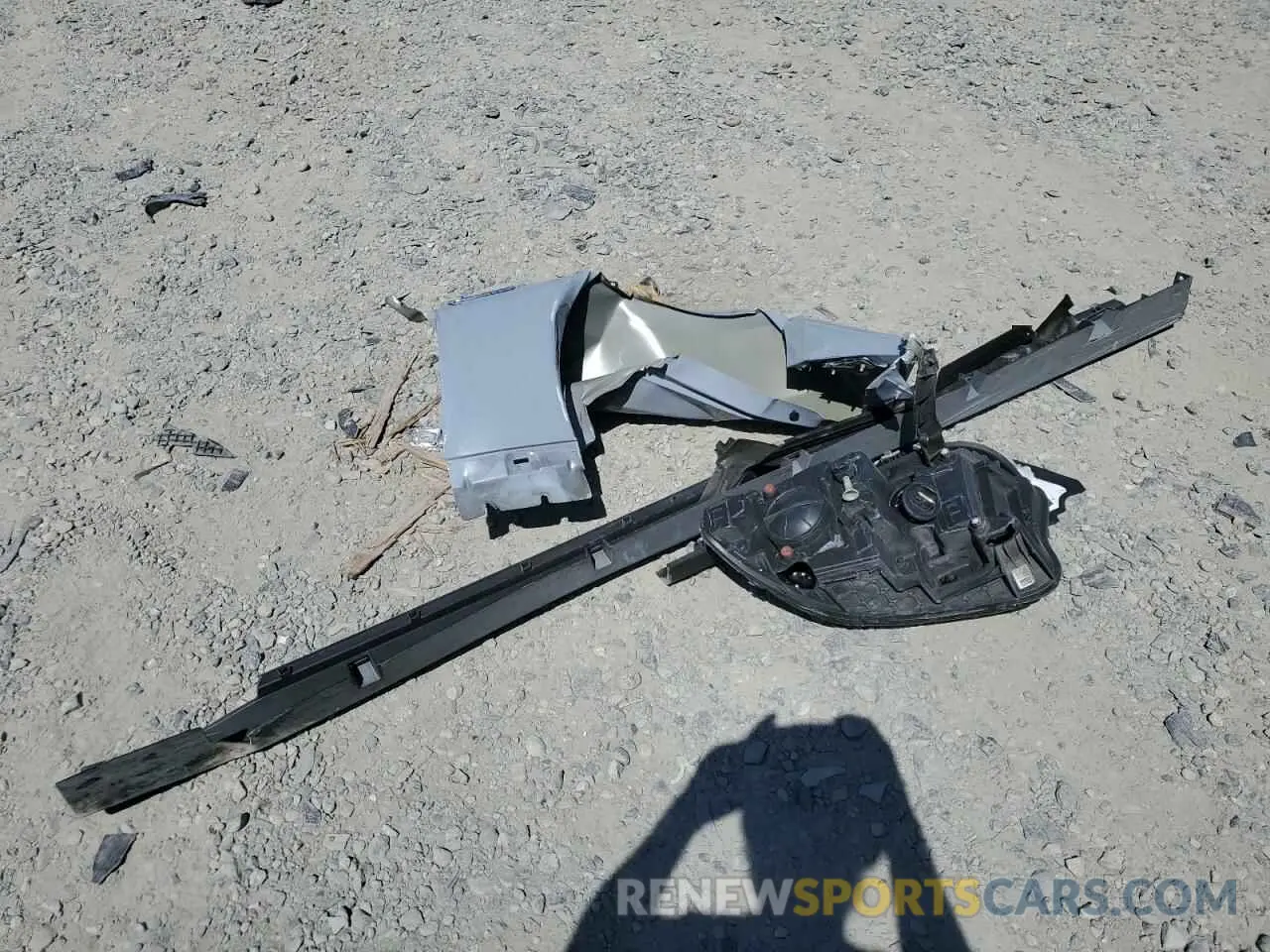 12 Photograph of a damaged car 2C3CDXGJ4MH588550 DODGE CHARGER 2021