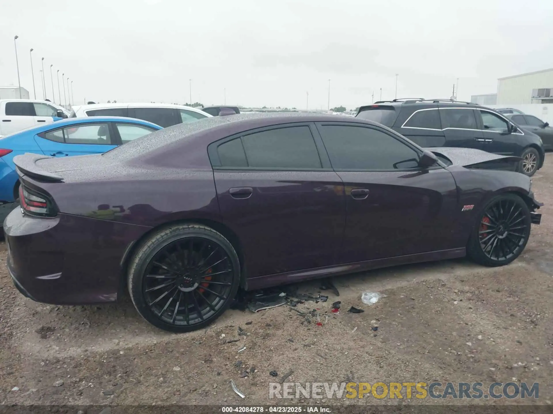 14 Photograph of a damaged car 2C3CDXGJ4MH645569 DODGE CHARGER 2021