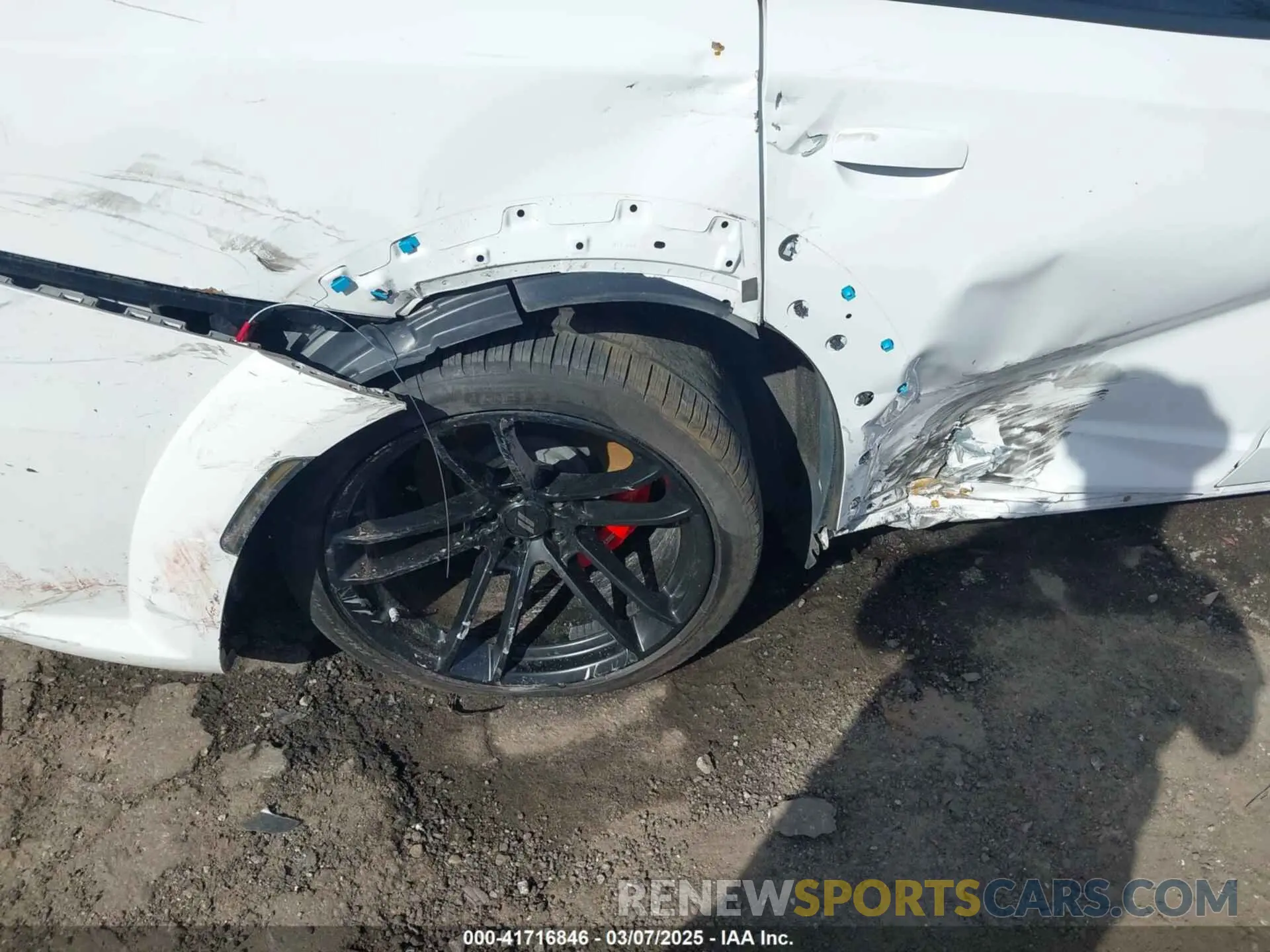 6 Photograph of a damaged car 2C3CDXGJ6MH551015 DODGE CHARGER 2021