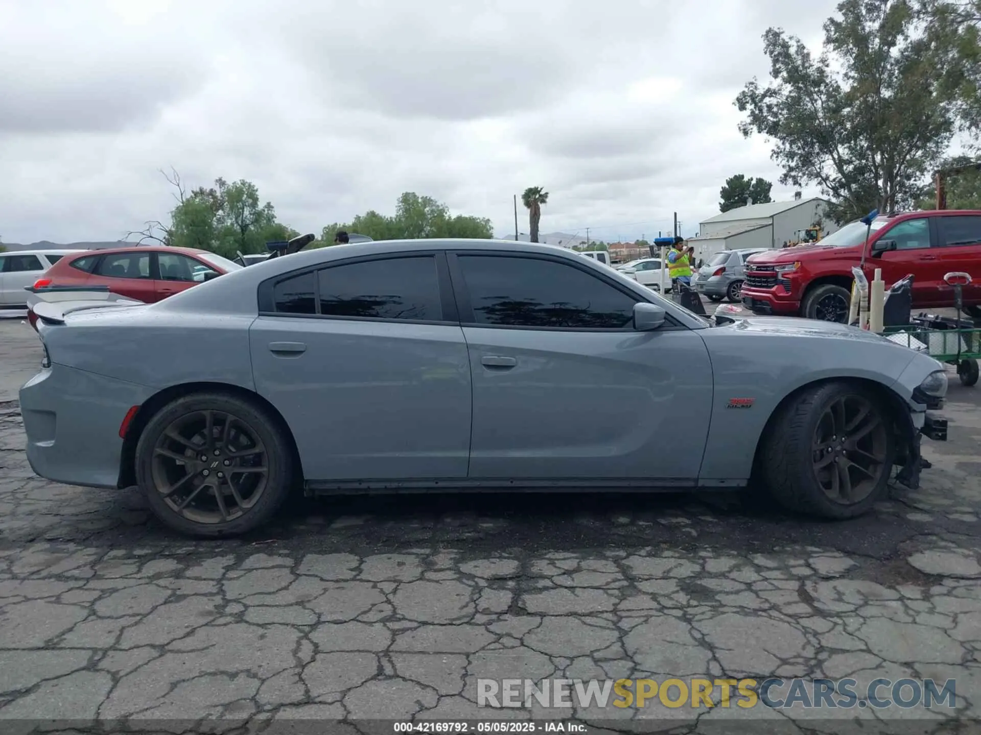 13 Photograph of a damaged car 2C3CDXGJ6MH561480 DODGE CHARGER 2021
