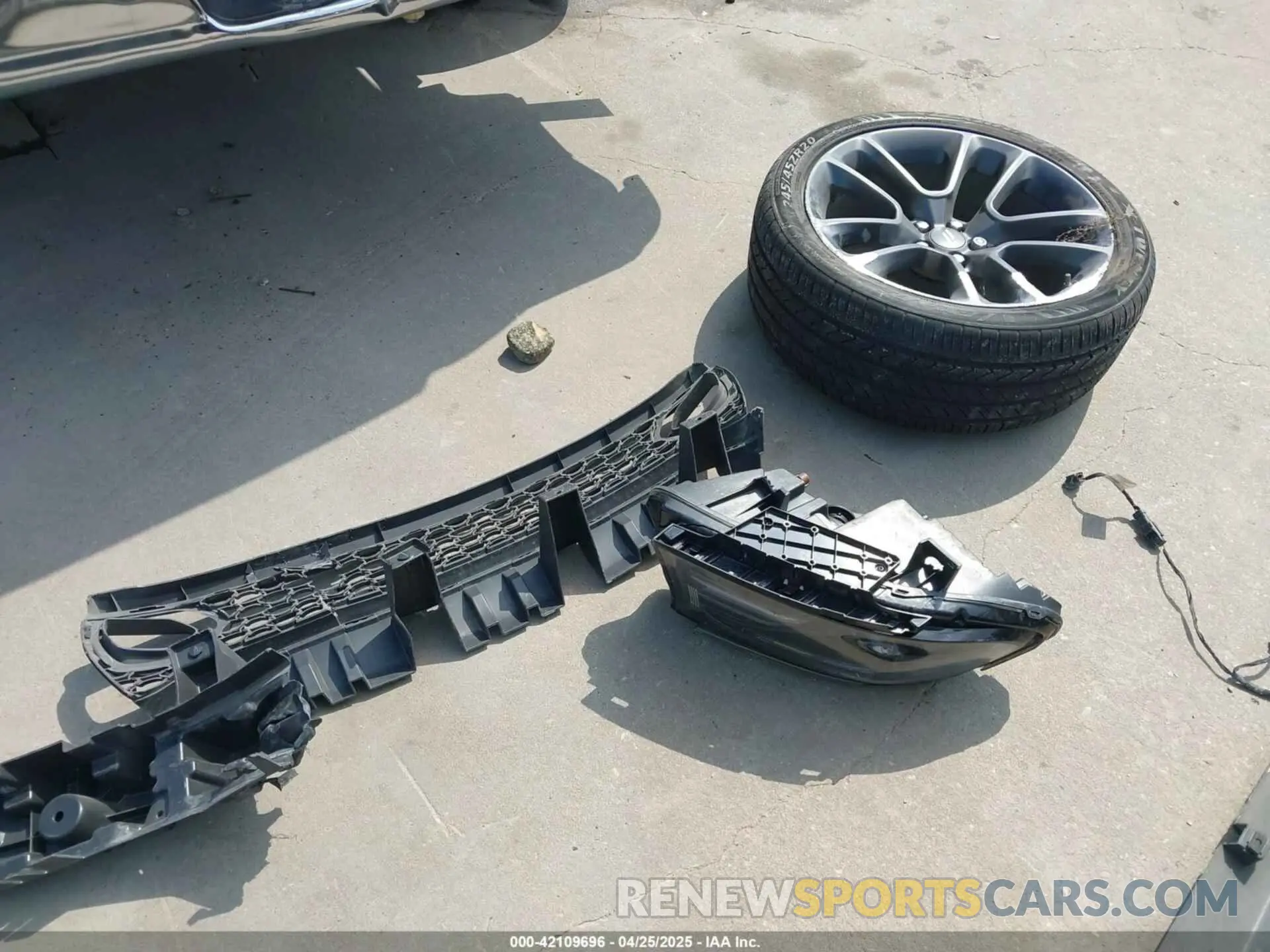 12 Photograph of a damaged car 2C3CDXGJ7MH679151 DODGE CHARGER 2021