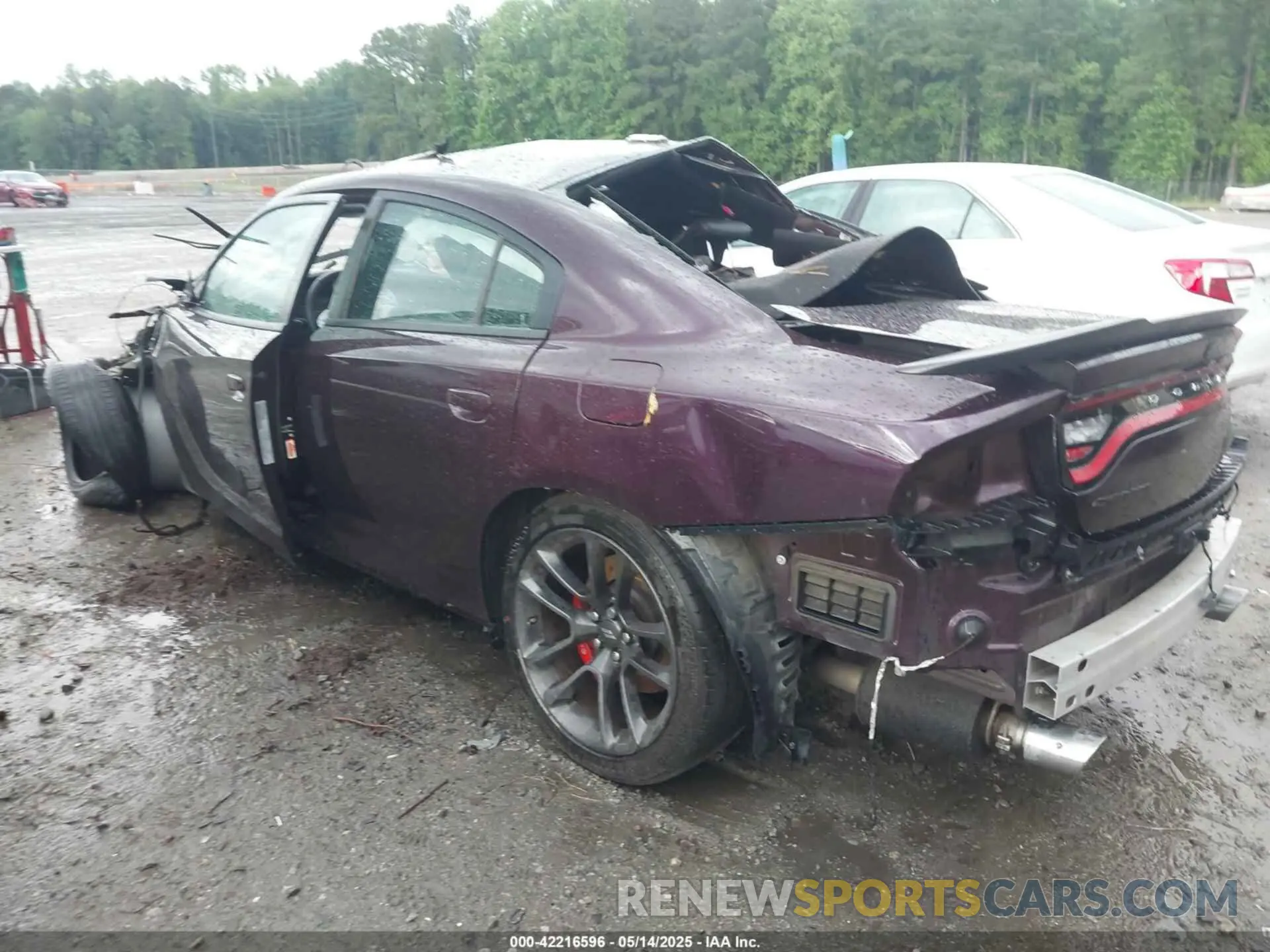 3 Photograph of a damaged car 2C3CDXGJ8MH578006 DODGE CHARGER 2021