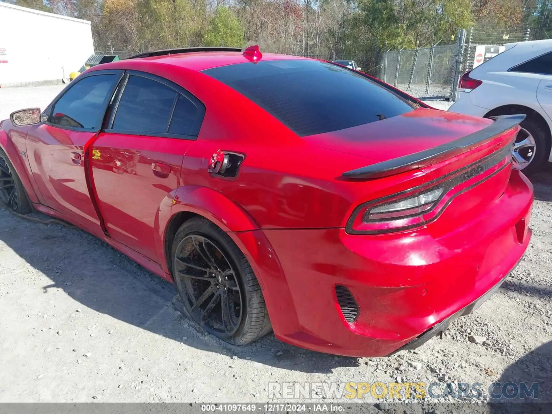 16 Photograph of a damaged car 2C3CDXGJ8MH583335 DODGE CHARGER 2021