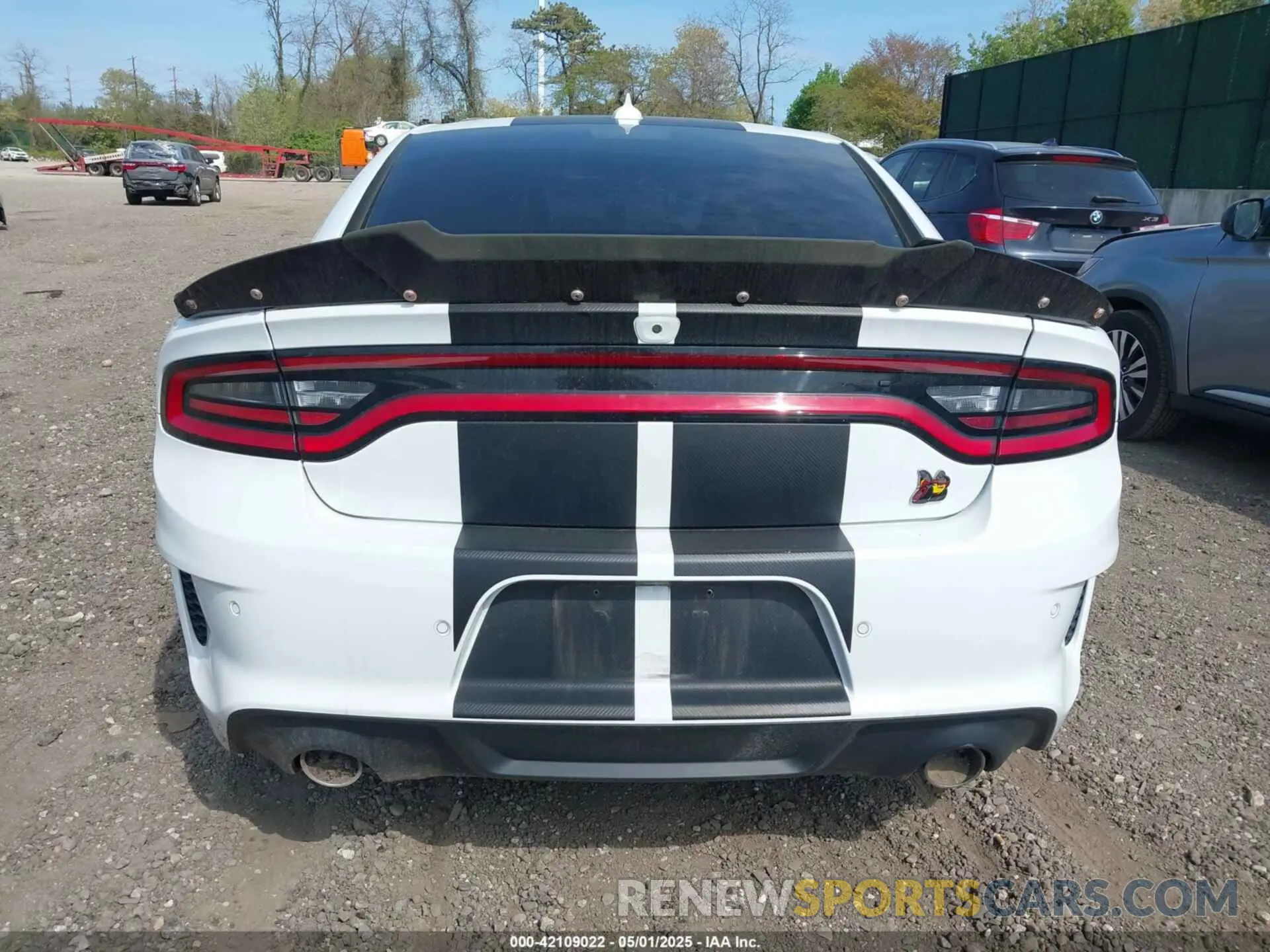 15 Photograph of a damaged car 2C3CDXGJ8MH590074 DODGE CHARGER 2021