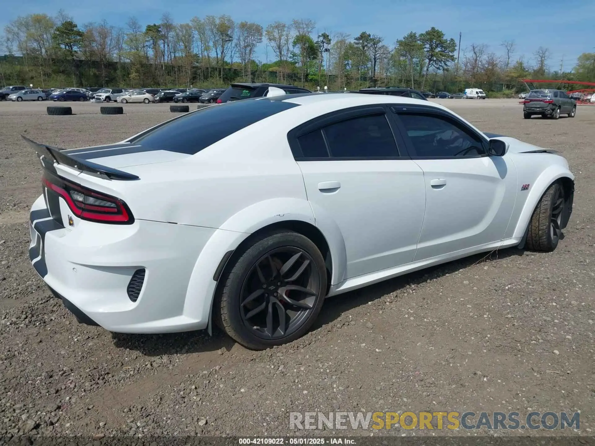 4 Photograph of a damaged car 2C3CDXGJ8MH590074 DODGE CHARGER 2021