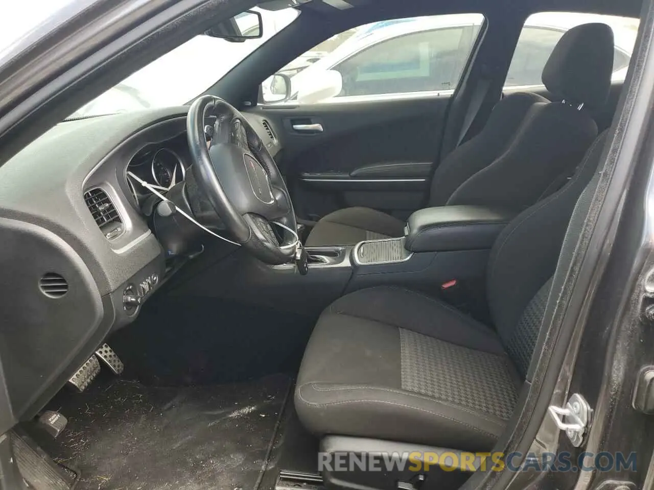 7 Photograph of a damaged car 2C3CDXGJ9MH511320 DODGE CHARGER 2021