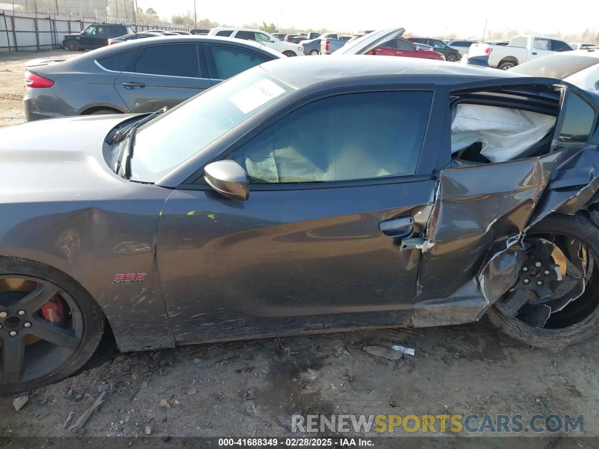 15 Photograph of a damaged car 2C3CDXGJ9MH511348 DODGE CHARGER 2021