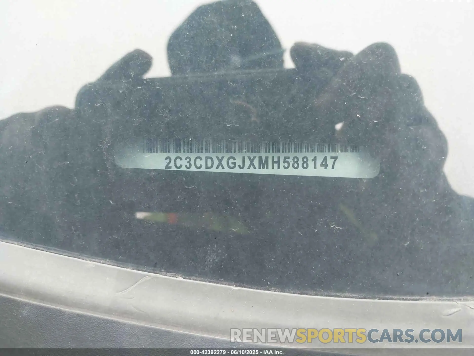 16 Photograph of a damaged car 2C3CDXGJXMH588147 DODGE CHARGER 2021