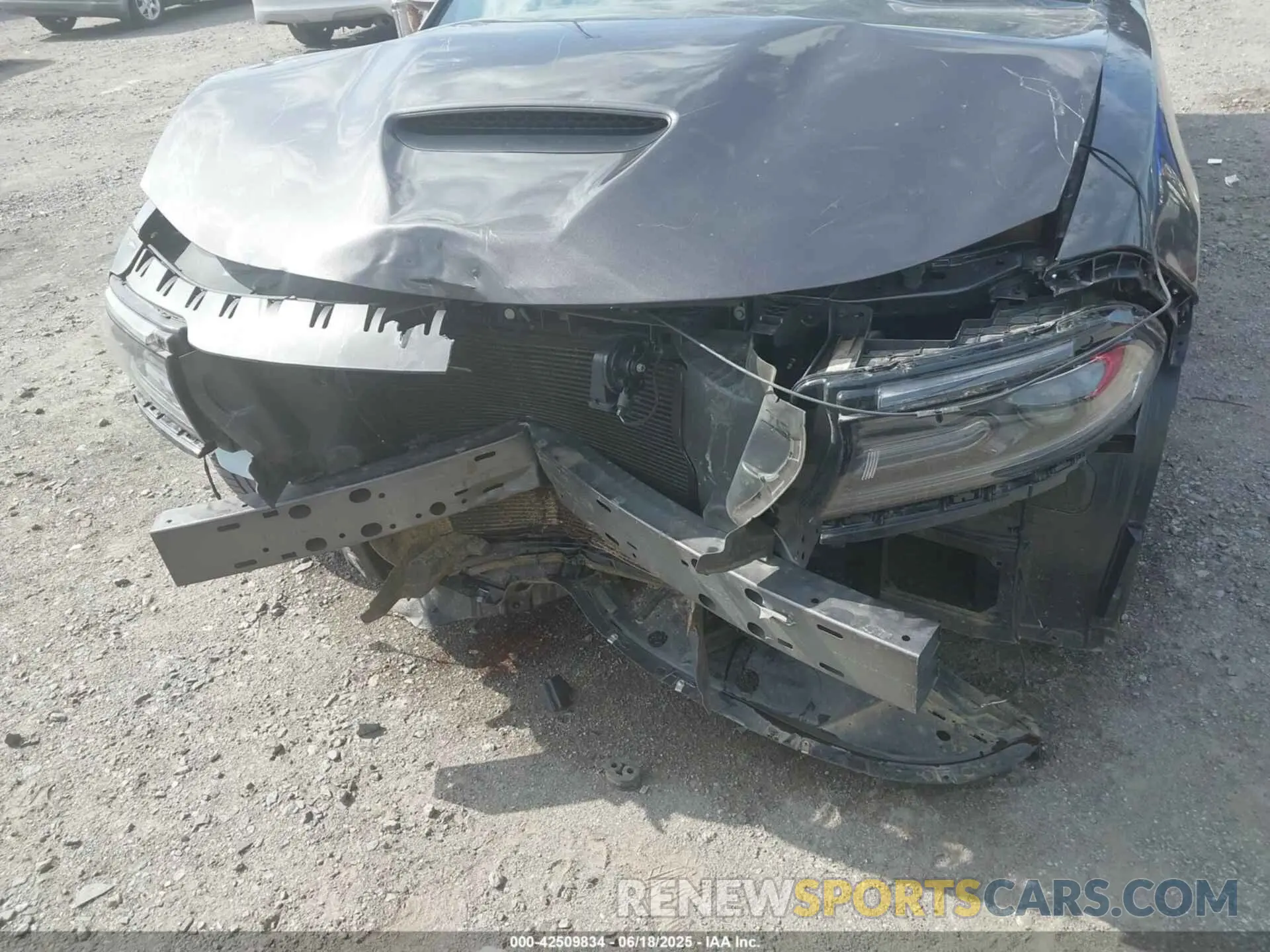 6 Photograph of a damaged car 2C3CDXHG0MH531992 DODGE CHARGER 2021