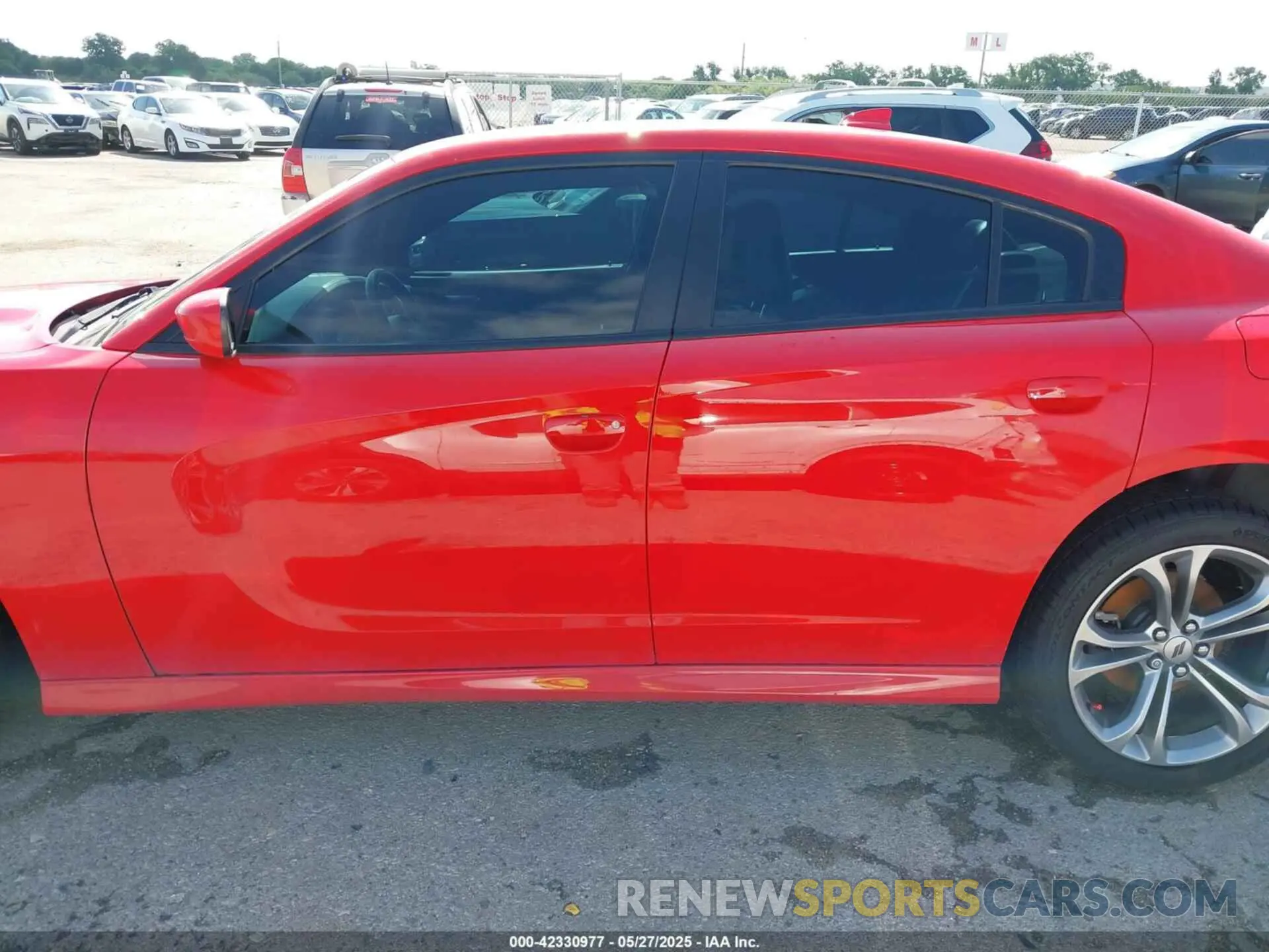 15 Photograph of a damaged car 2C3CDXHG0MH652683 DODGE CHARGER 2021
