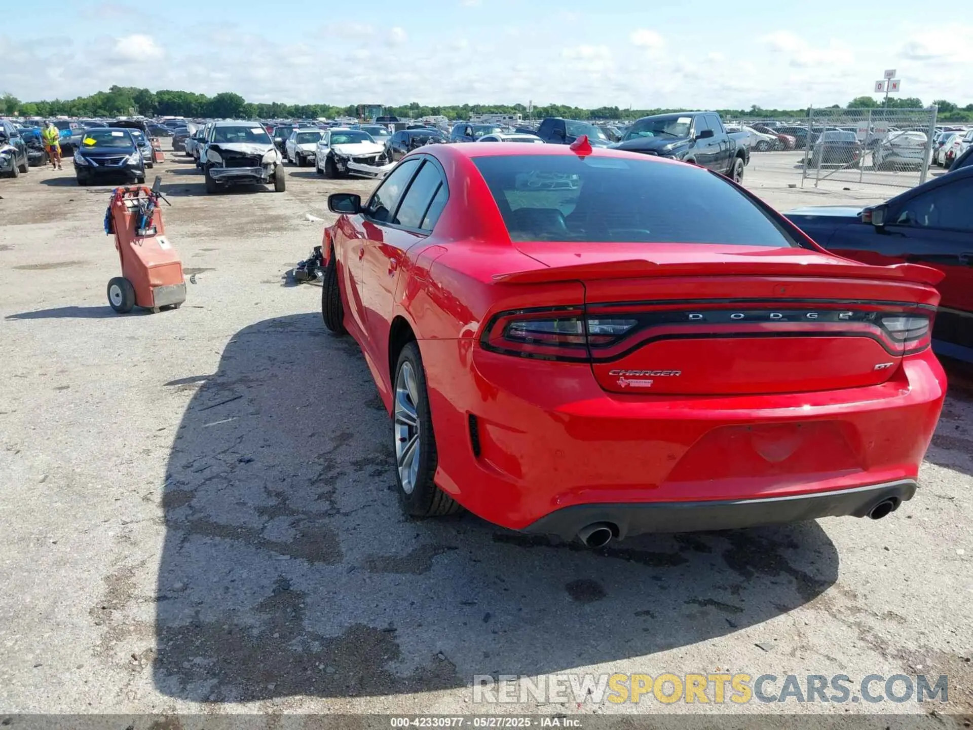 3 Photograph of a damaged car 2C3CDXHG0MH652683 DODGE CHARGER 2021