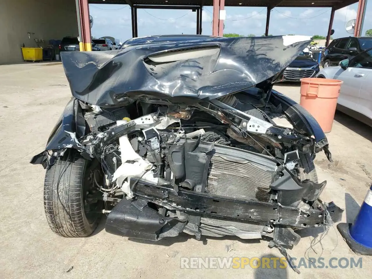 5 Photograph of a damaged car 2C3CDXHG1MH557565 DODGE CHARGER 2021