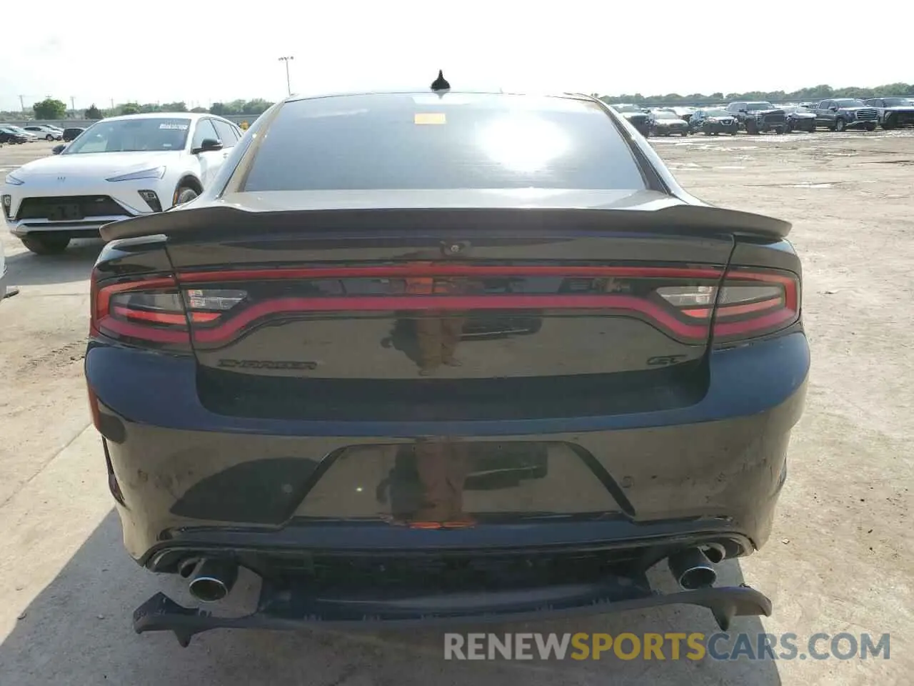 6 Photograph of a damaged car 2C3CDXHG1MH557565 DODGE CHARGER 2021