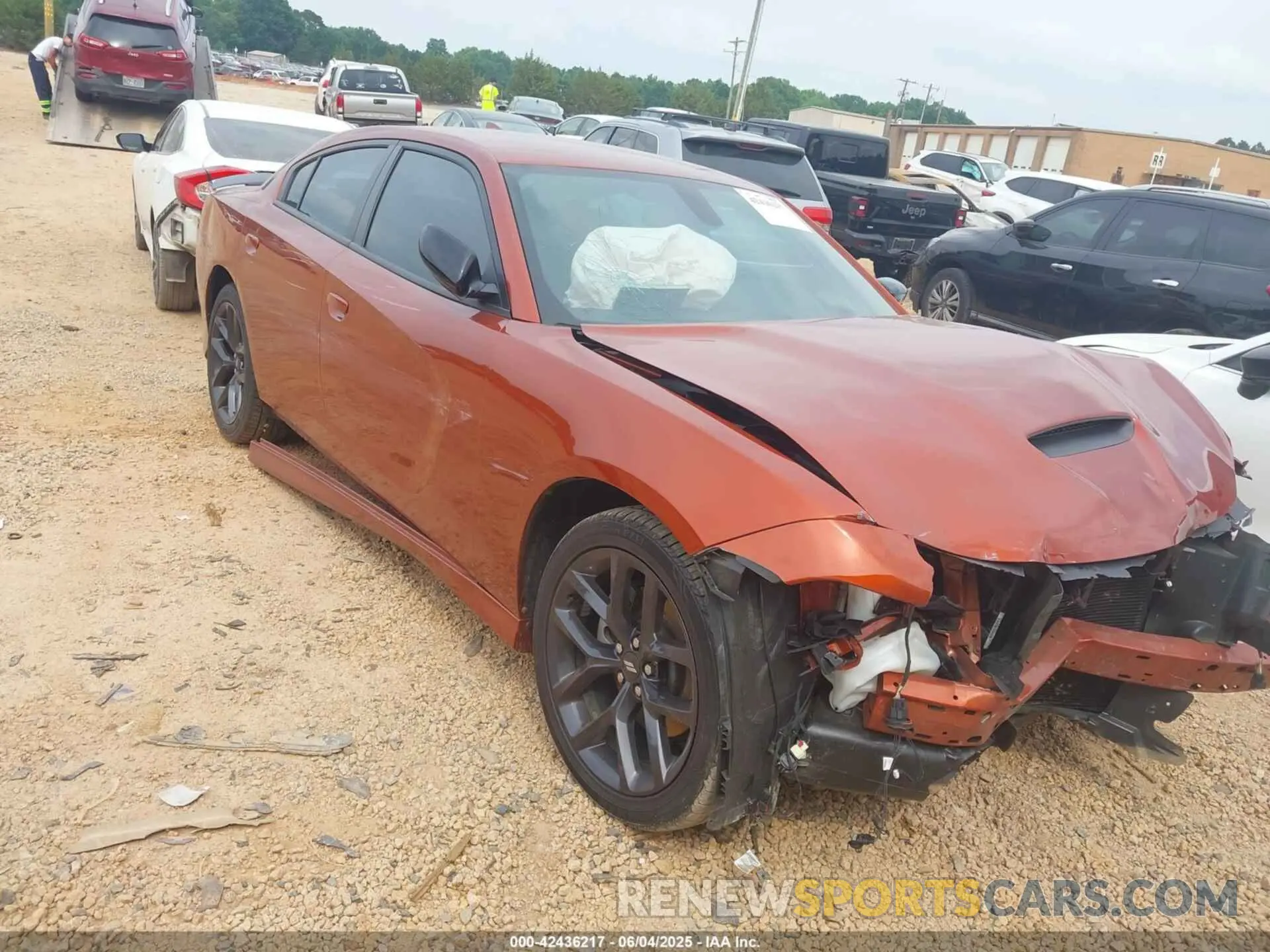 1 Photograph of a damaged car 2C3CDXHG1MH648027 DODGE CHARGER 2021