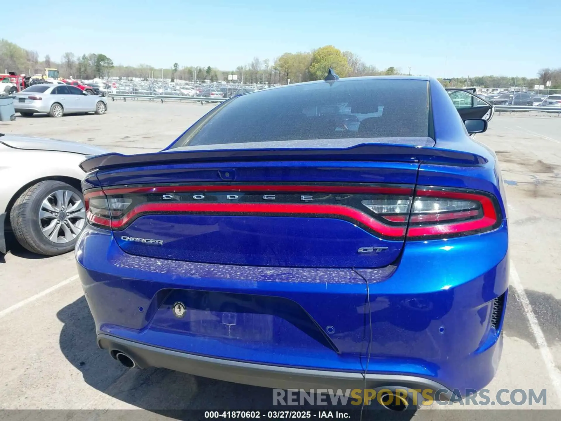 16 Photograph of a damaged car 2C3CDXHG2MH565710 DODGE CHARGER 2021