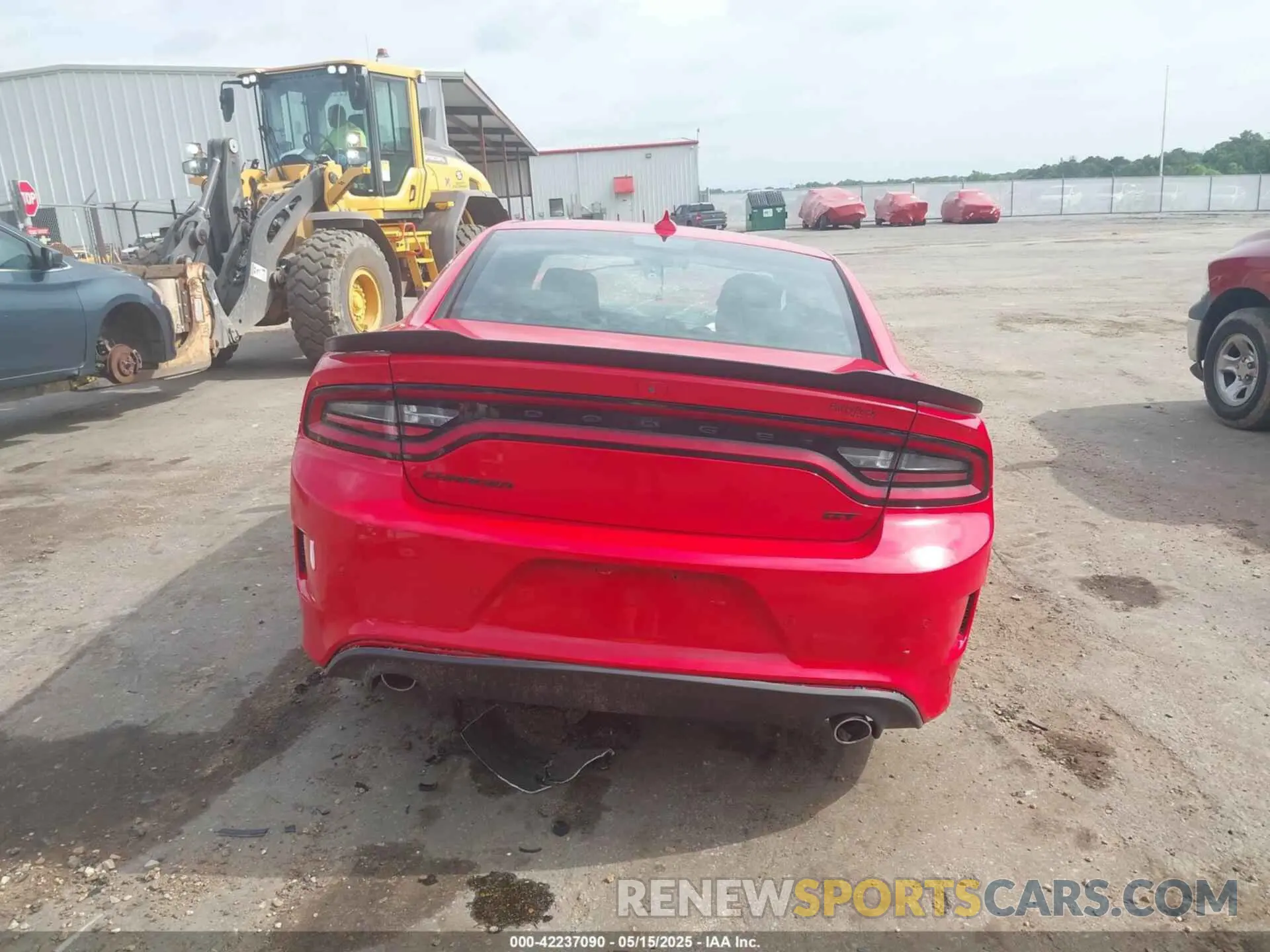 15 Photograph of a damaged car 2C3CDXHG3MH581253 DODGE CHARGER 2021