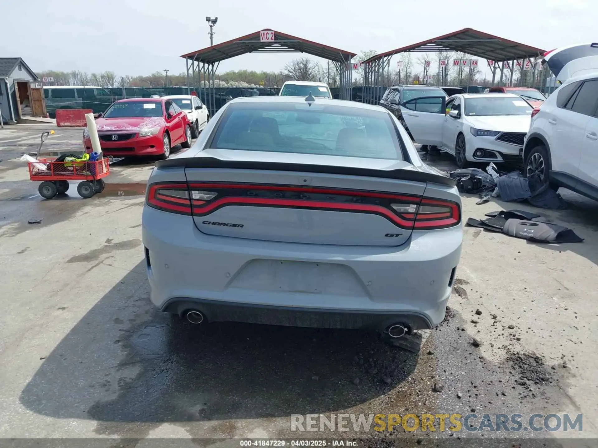 15 Photograph of a damaged car 2C3CDXHG3MH668389 DODGE CHARGER 2021