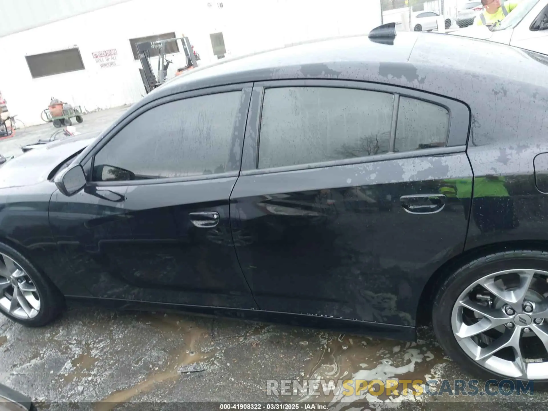 15 Photograph of a damaged car 2C3CDXHG4MH616382 DODGE CHARGER 2021