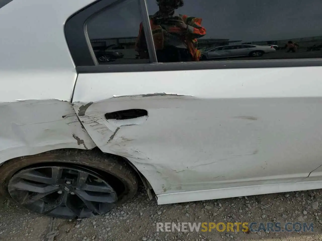 10 Photograph of a damaged car 2C3CDXHG4MH652198 DODGE CHARGER 2021