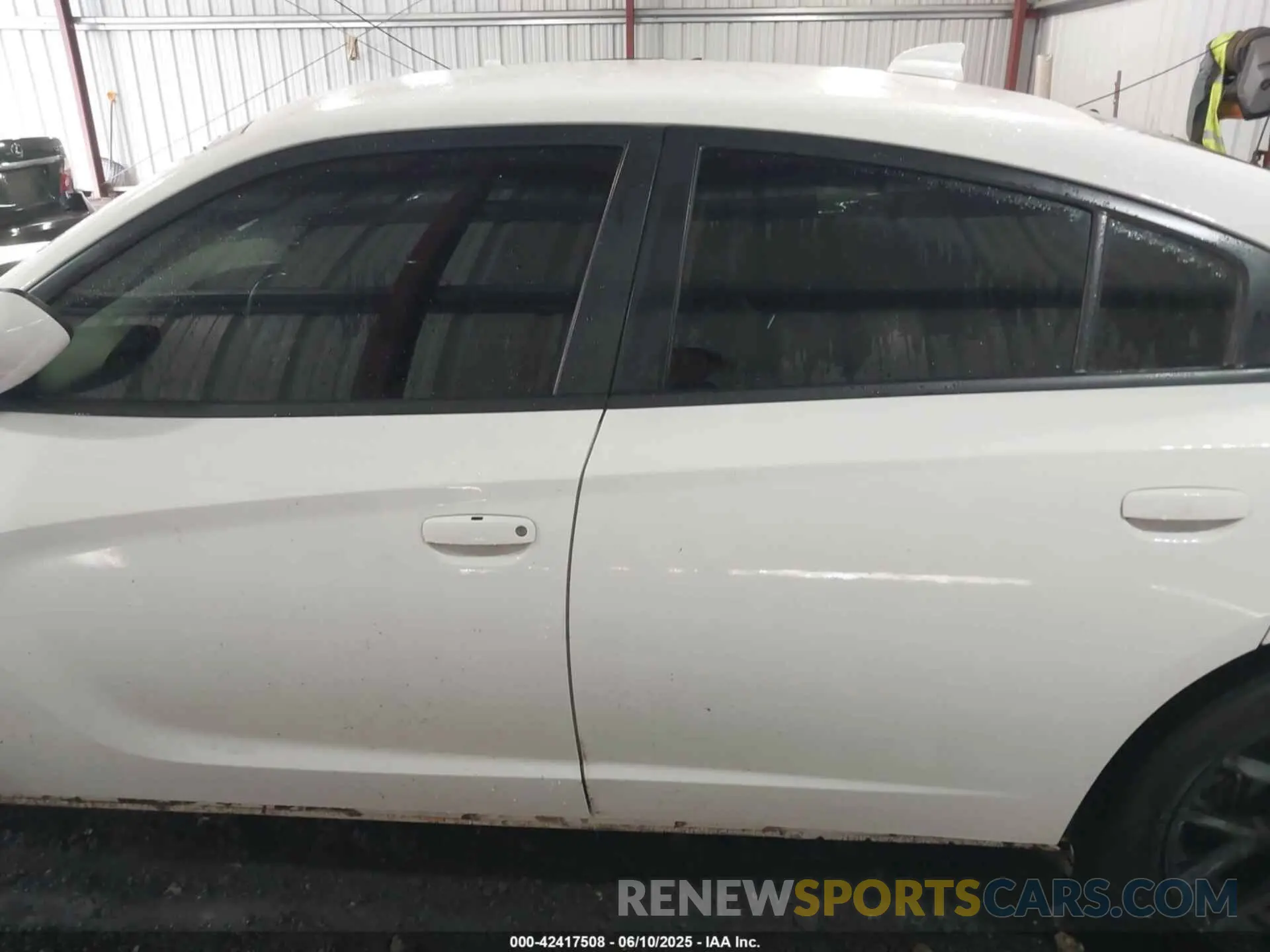 15 Photograph of a damaged car 2C3CDXHG7MH569073 DODGE CHARGER 2021