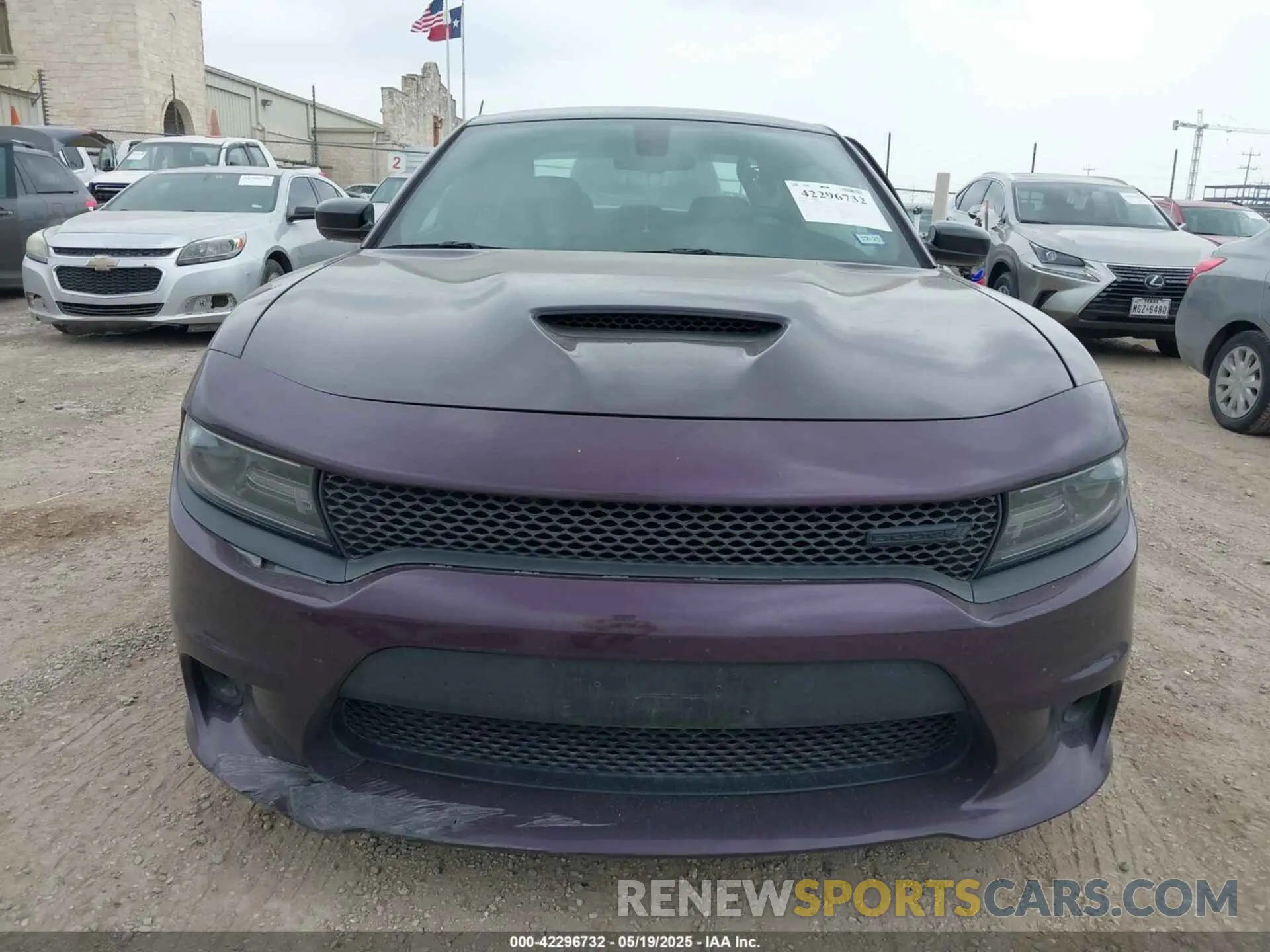 11 Photograph of a damaged car 2C3CDXHG8MH592023 DODGE CHARGER 2021