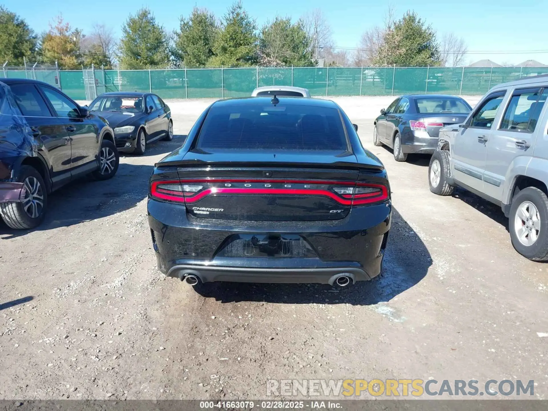 17 Photograph of a damaged car 2C3CDXHG9MH679252 DODGE CHARGER 2021