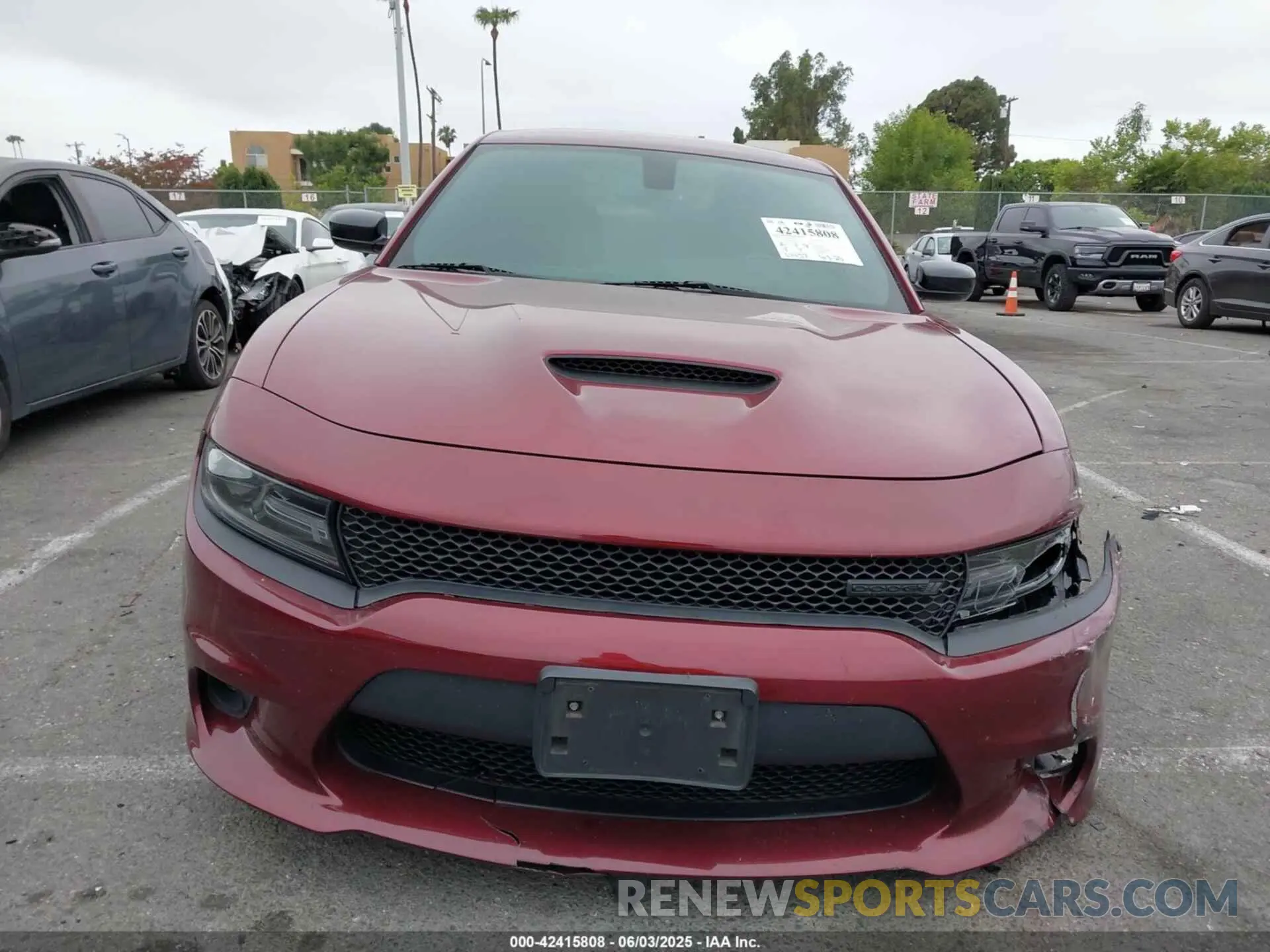 12 Photograph of a damaged car 2C3CDXHGXMH625359 DODGE CHARGER 2021