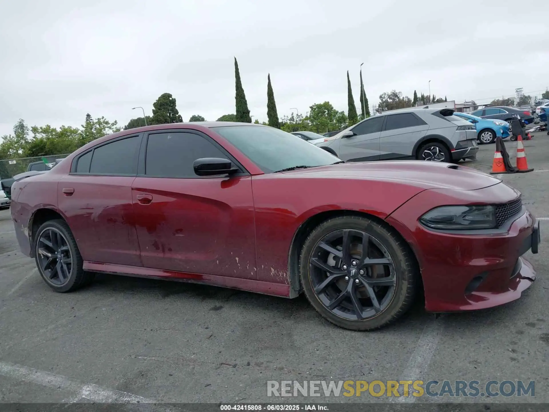 13 Photograph of a damaged car 2C3CDXHGXMH625359 DODGE CHARGER 2021
