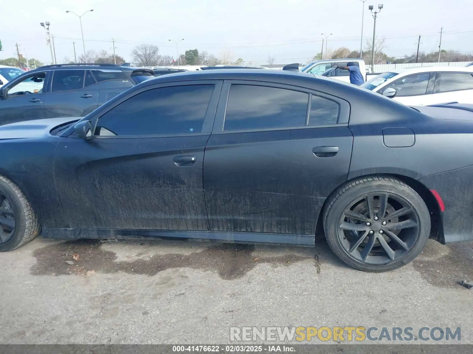 14 Photograph of a damaged car 2C3CDXHGXMH648429 DODGE CHARGER 2021