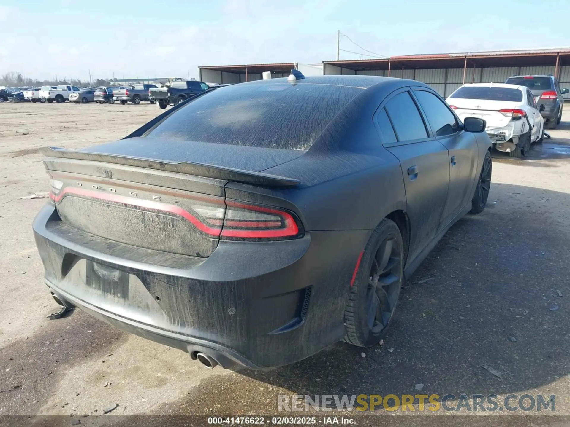 4 Photograph of a damaged car 2C3CDXHGXMH648429 DODGE CHARGER 2021