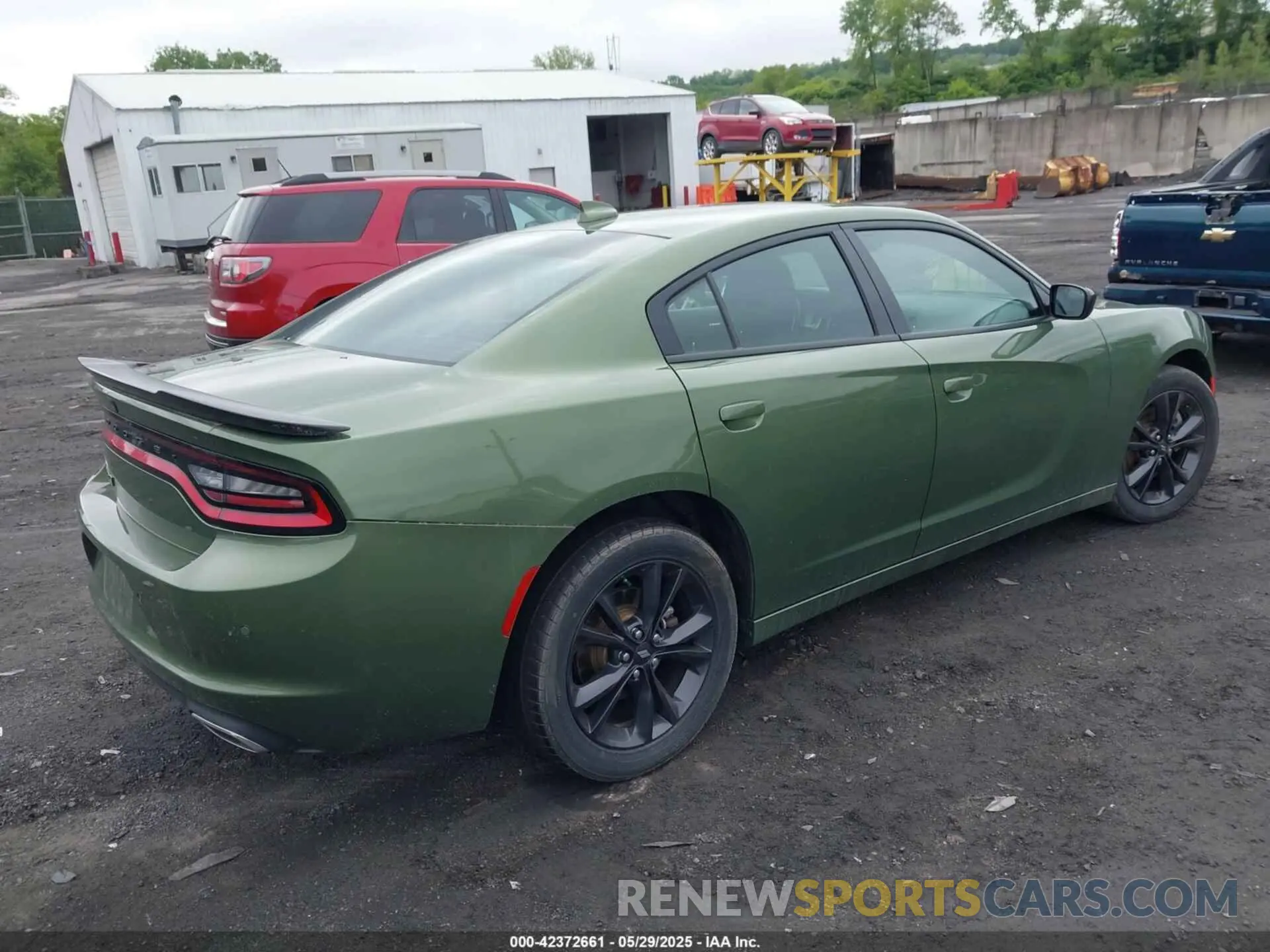 4 Photograph of a damaged car 2C3CDXJG2MH613510 DODGE CHARGER 2021