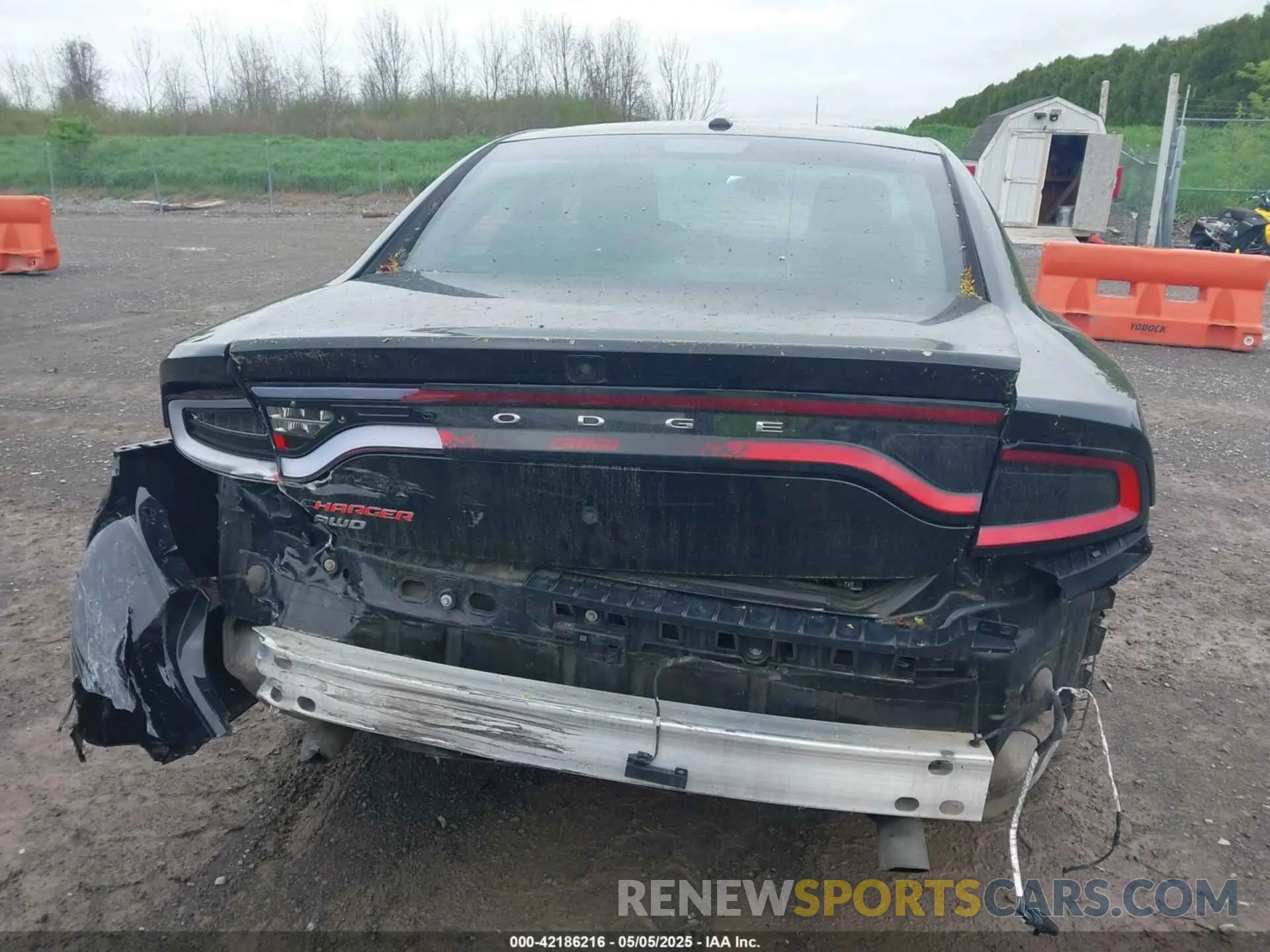 17 Photograph of a damaged car 2C3CDXKG0MH585236 DODGE CHARGER 2021
