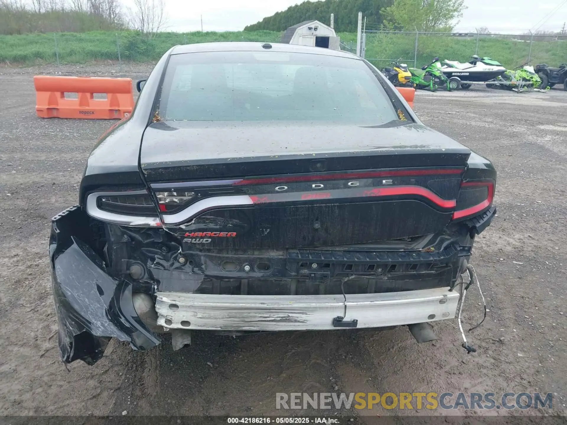 6 Photograph of a damaged car 2C3CDXKG0MH585236 DODGE CHARGER 2021