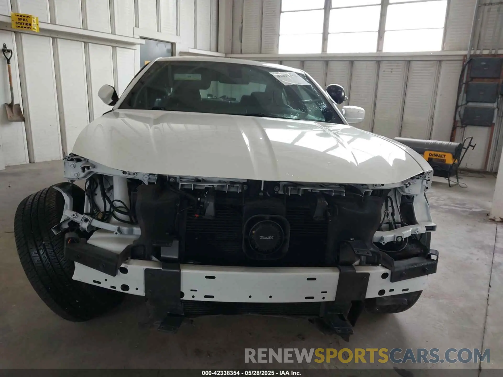 6 Photograph of a damaged car 2C3CDXKG8MH668915 DODGE CHARGER 2021