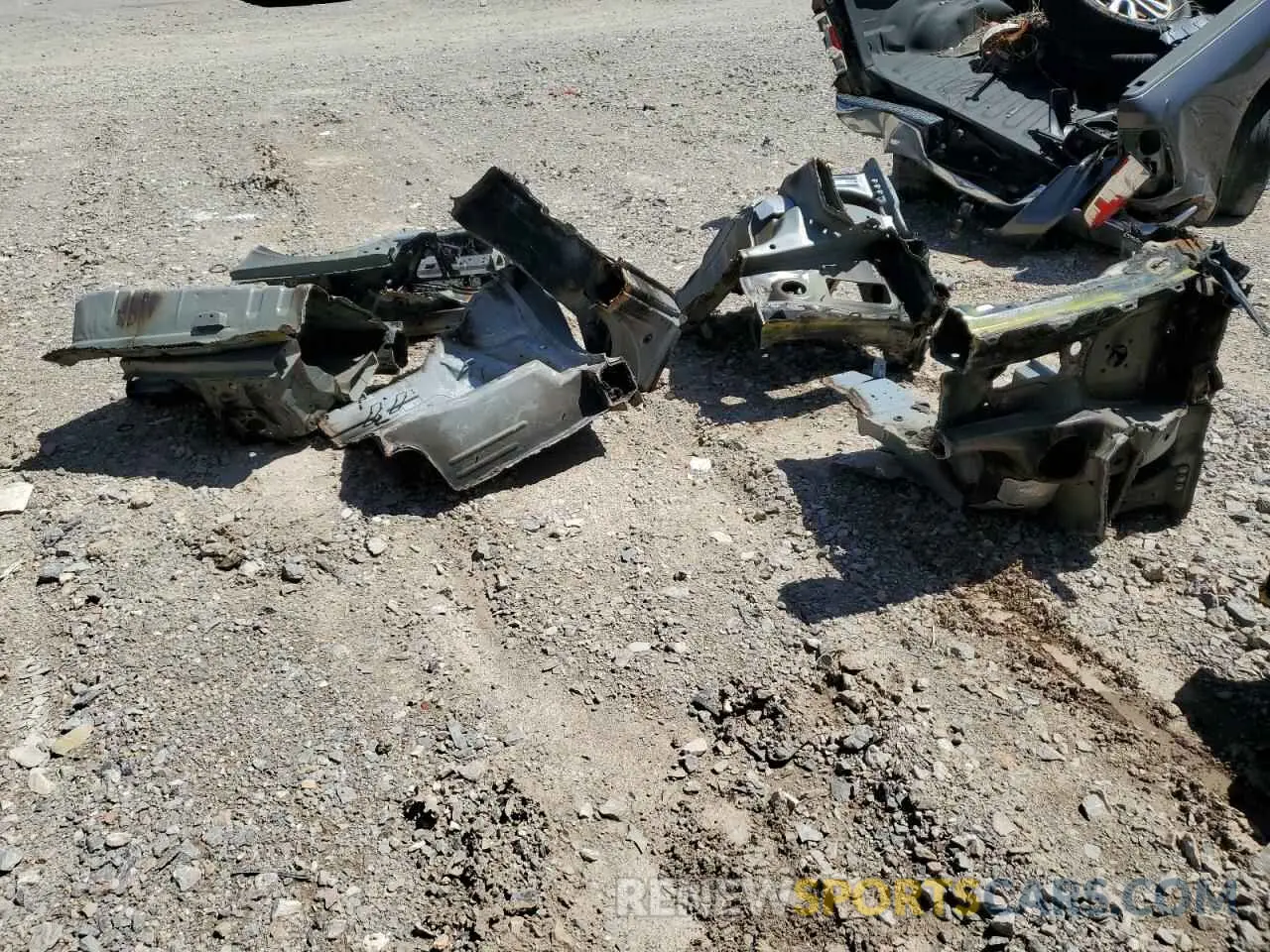 1 Photograph of a damaged car 2C3CDXL90MH659268 DODGE CHARGER 2021