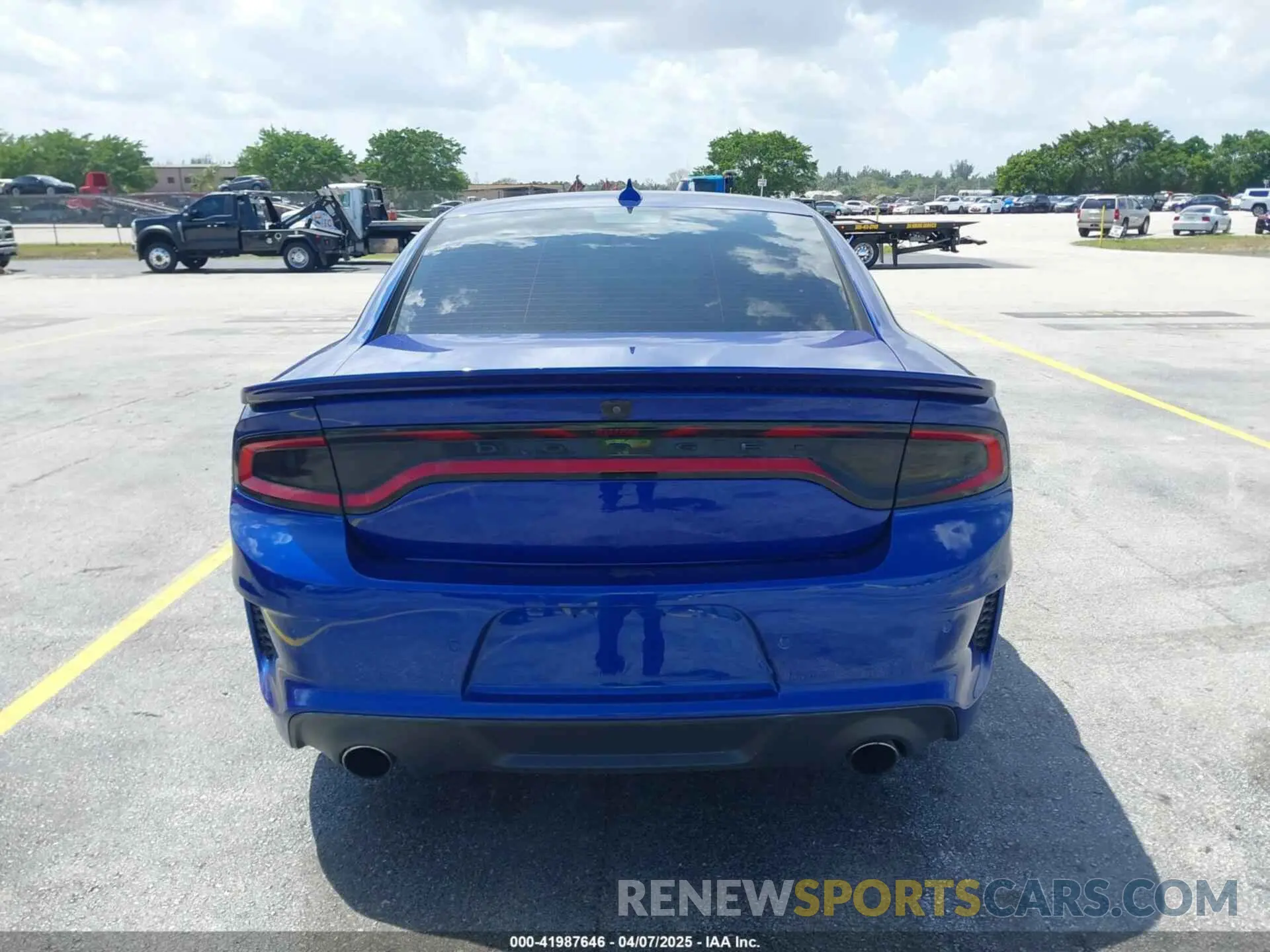 16 Photograph of a damaged car 2C3CDXL92MH503507 DODGE CHARGER 2021