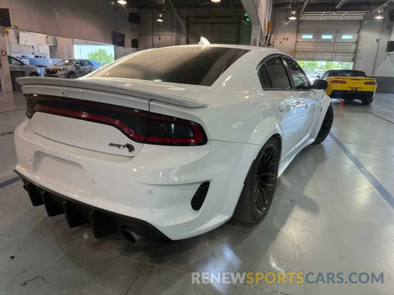 4 Photograph of a damaged car 2C3CDXL93MH662407 DODGE CHARGER 2021