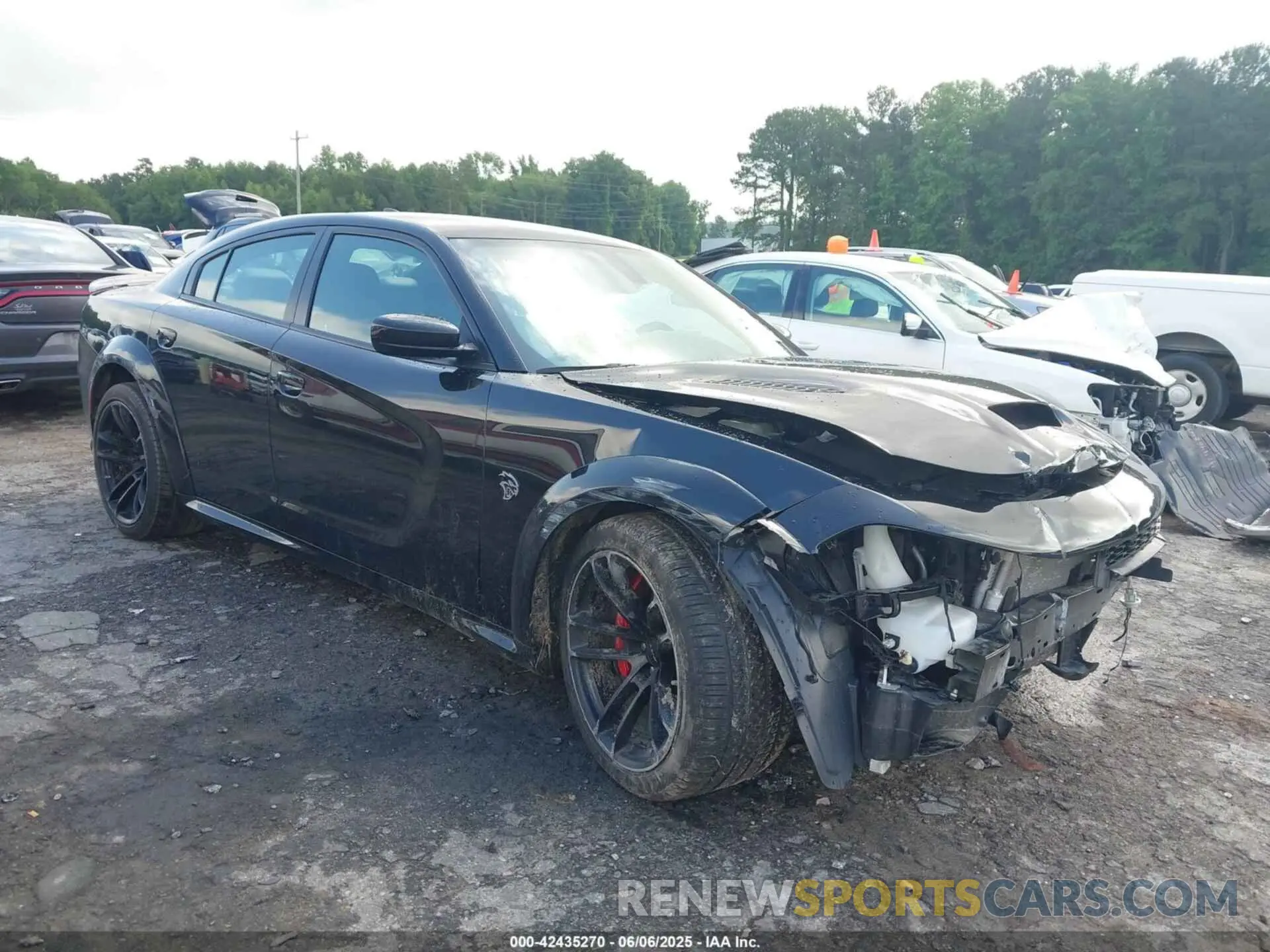 1 Photograph of a damaged car 2C3CDXL98MH620606 DODGE CHARGER 2021