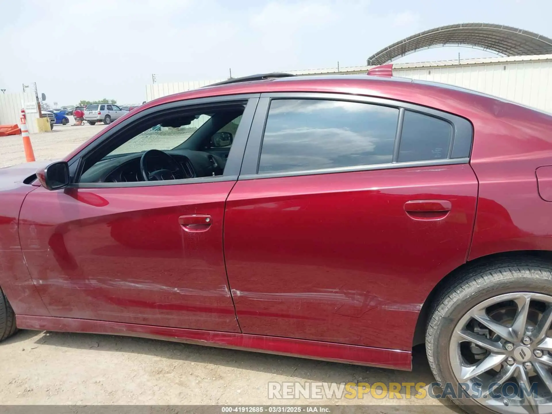 14 Photograph of a damaged car 2C3CDXMG2MH626205 DODGE CHARGER 2021
